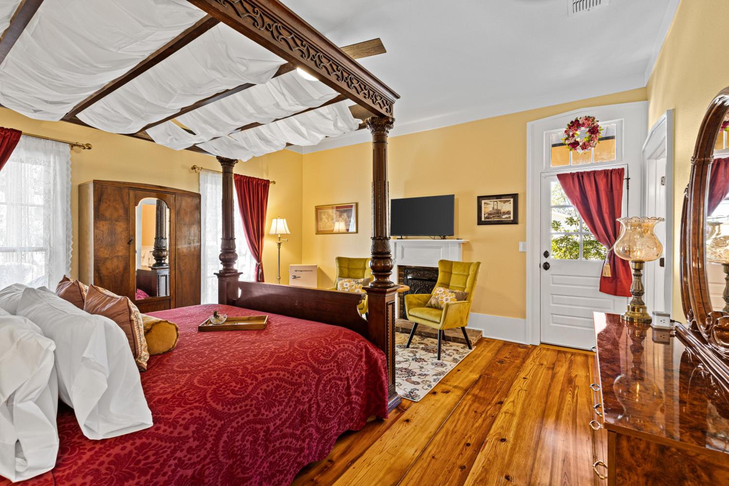 King Room with Garden View