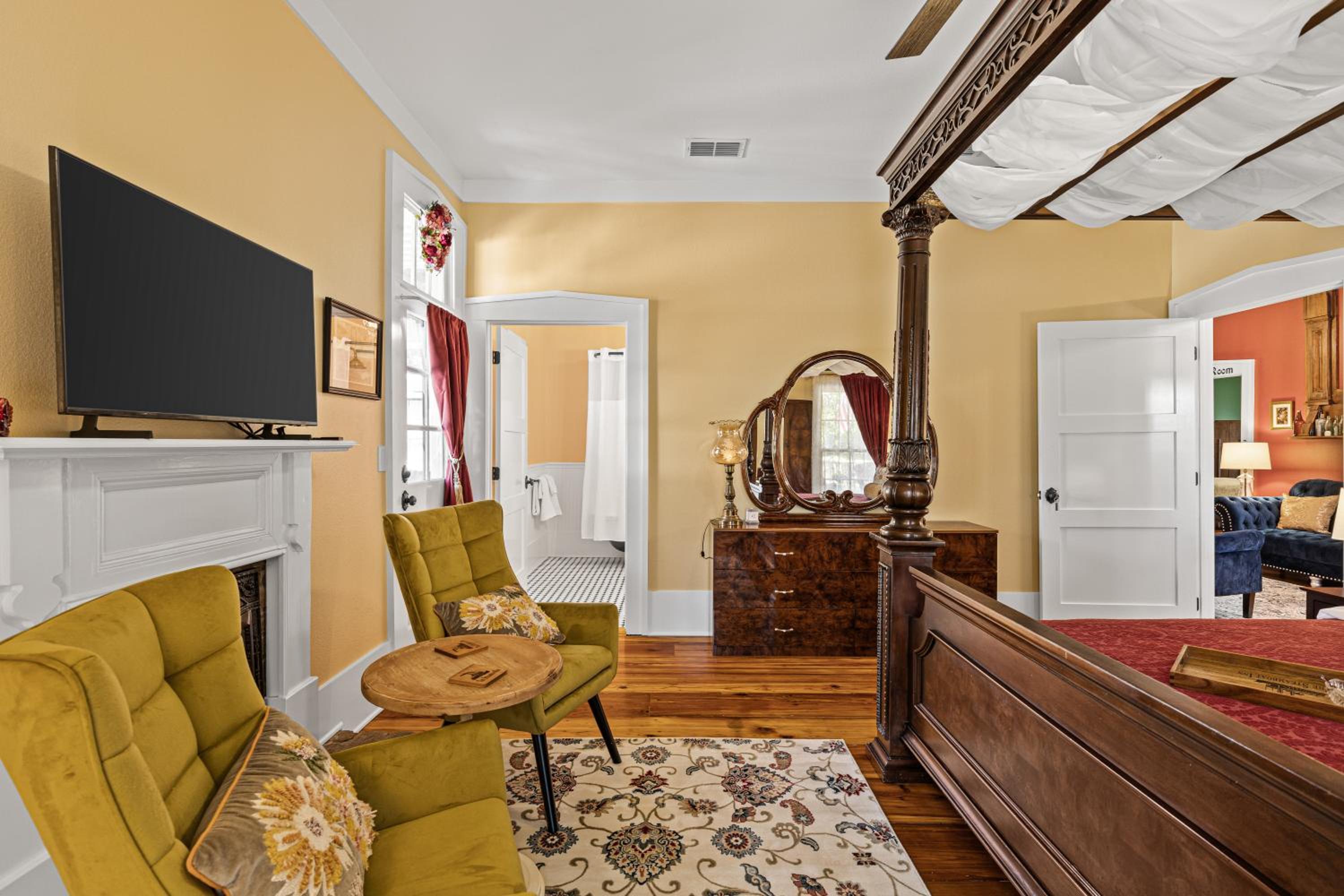 King Room with Garden View photo 2