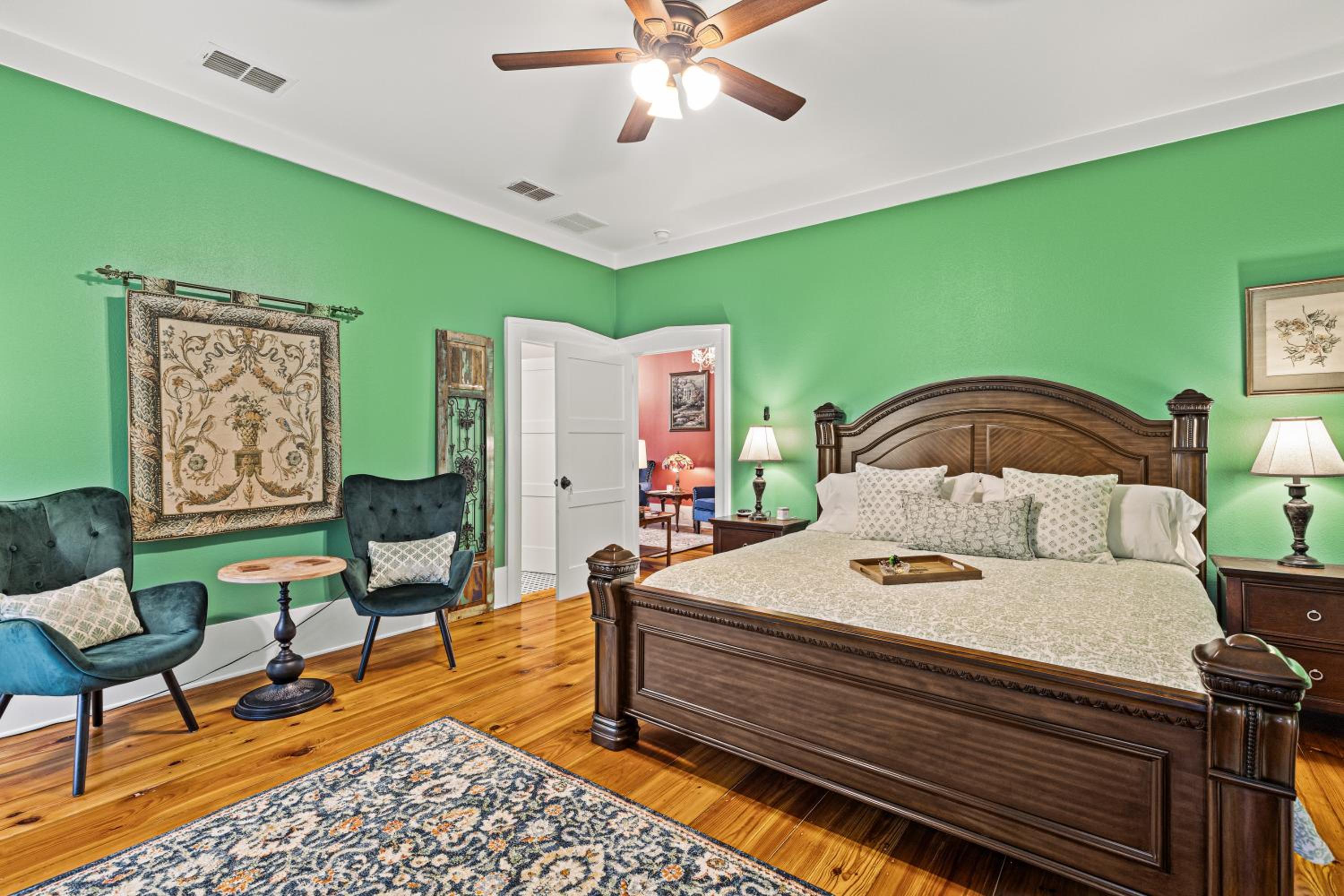 King Room with Garden View photo 2