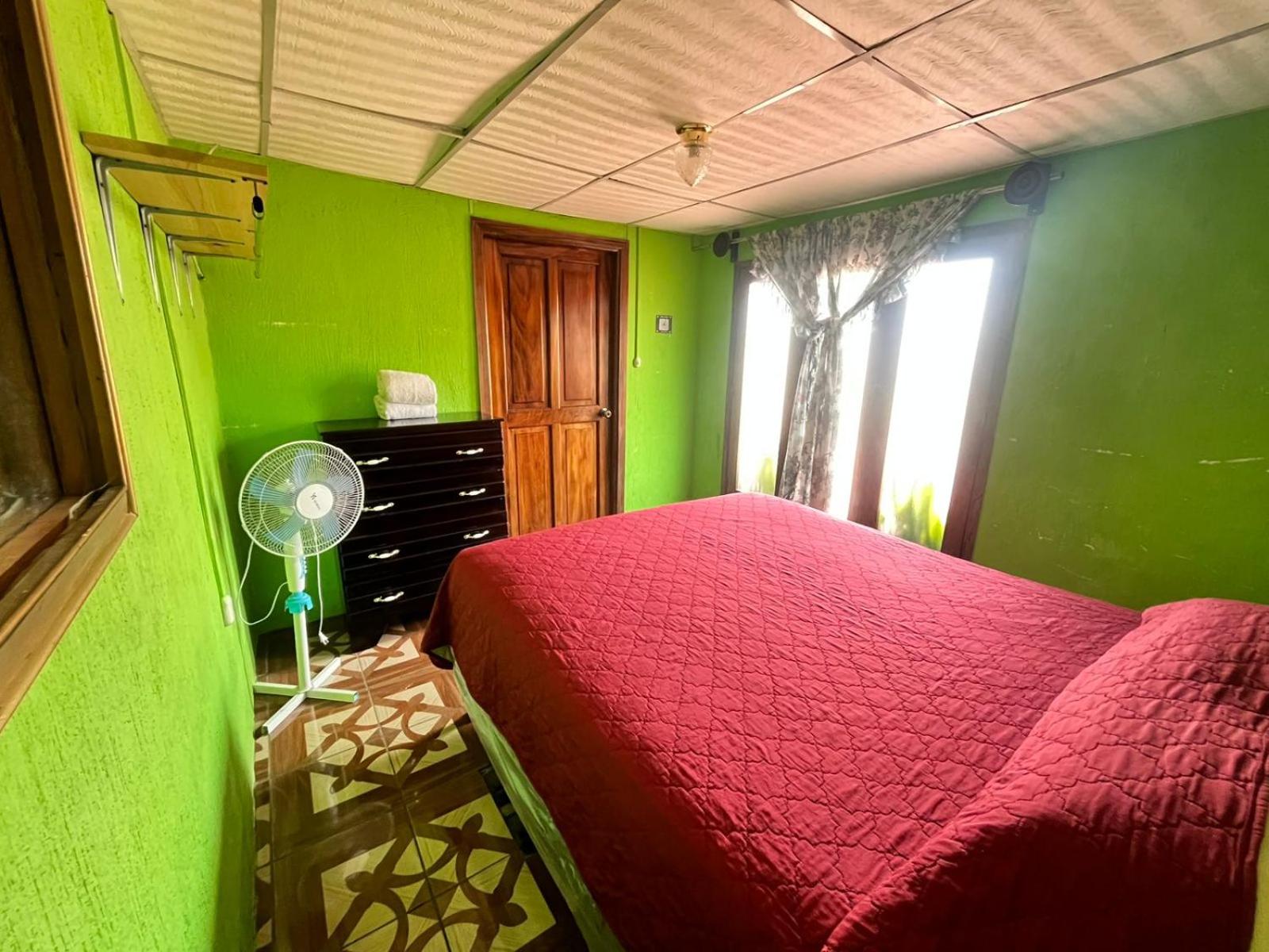 Twin Room With Shared Toilet