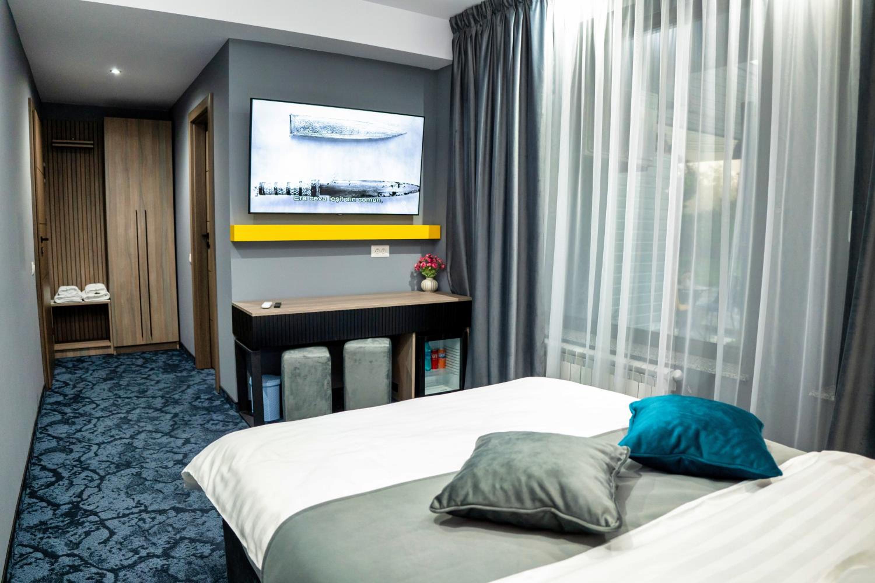Standard Double Room photo 2