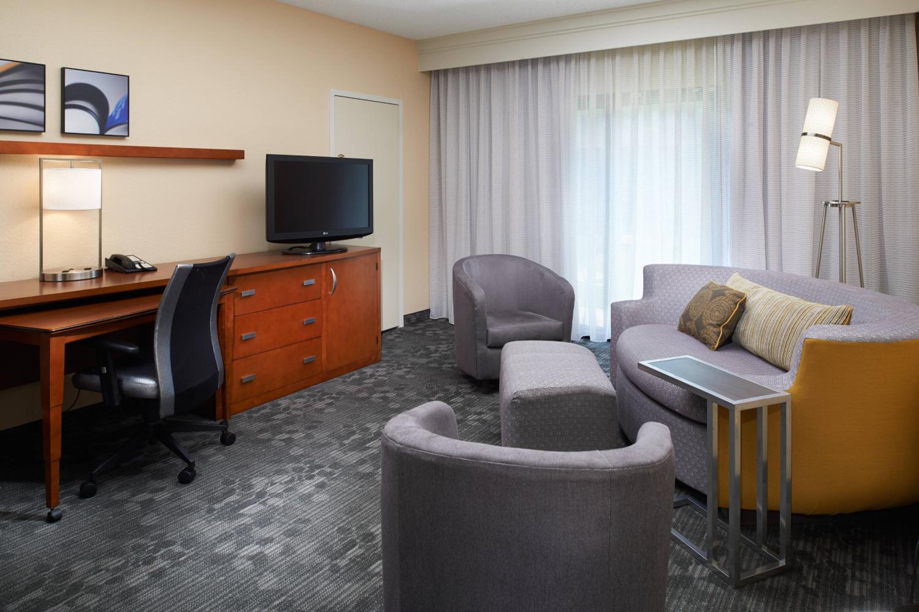 One-Bedroom King Suite with Roll-In Shower and Sofa Bed - Mobility Access/Hearing Accessible - Photo 1