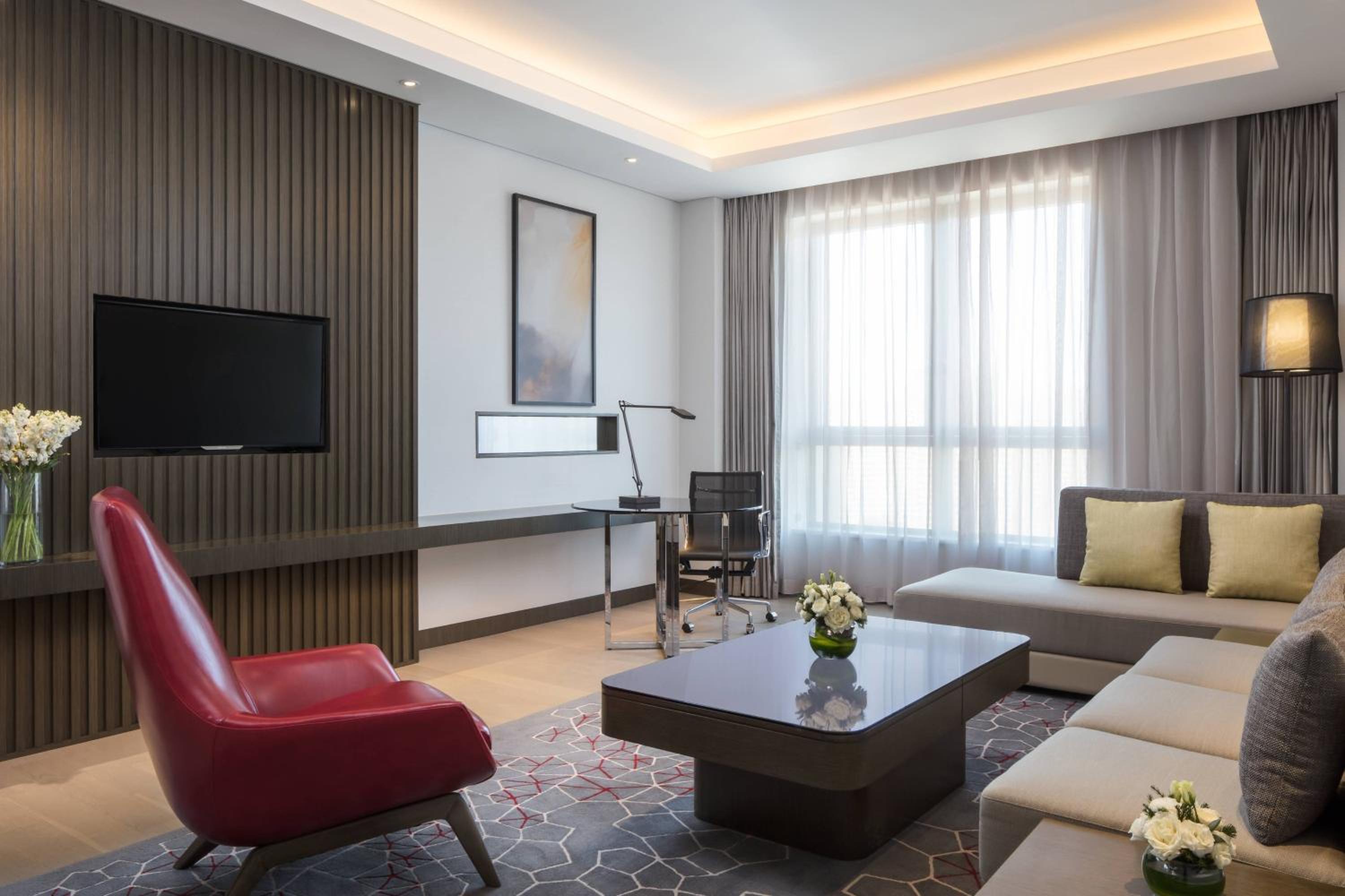 Executive Suite photo 2