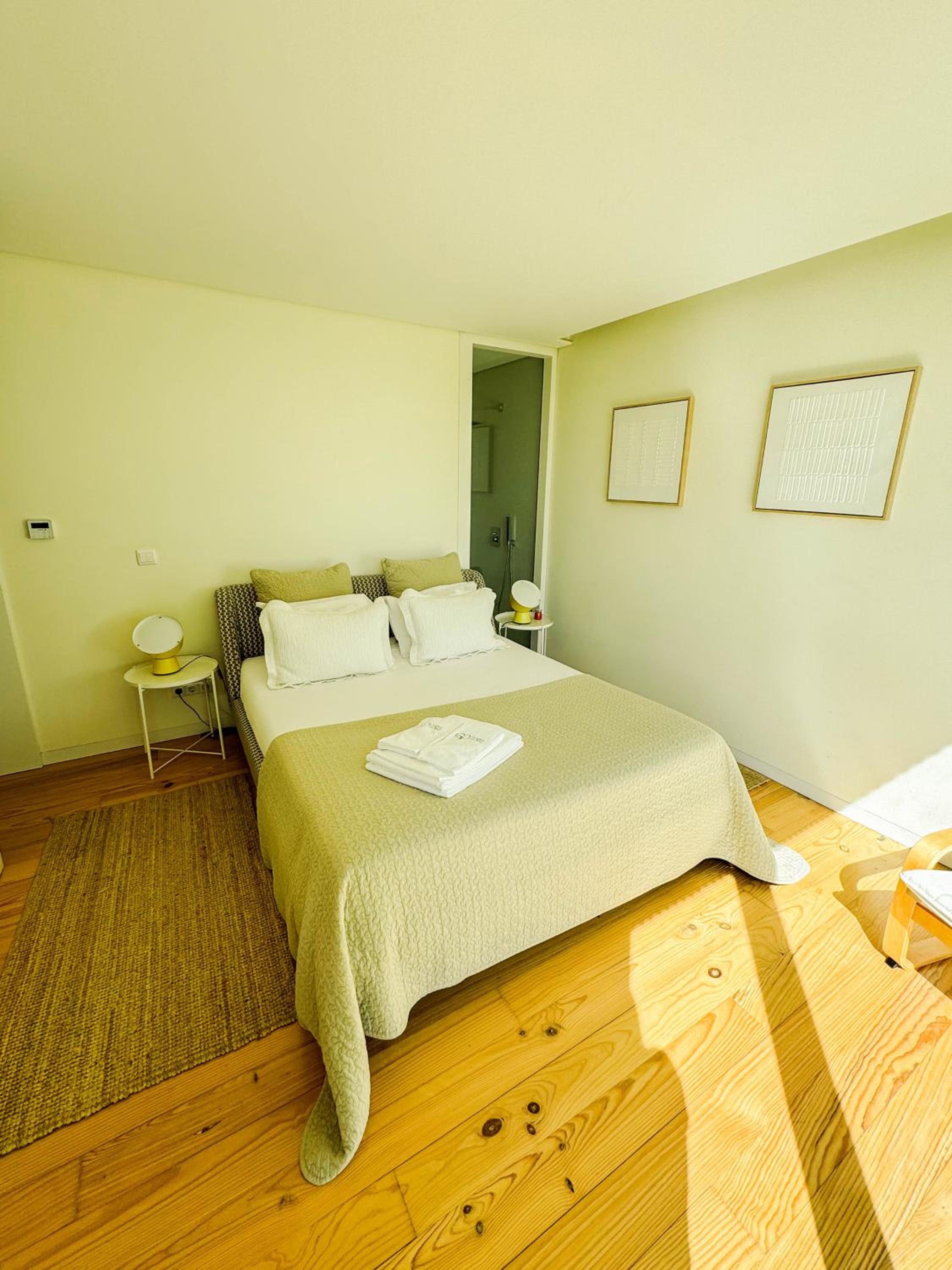One-Bedroom House photo 1