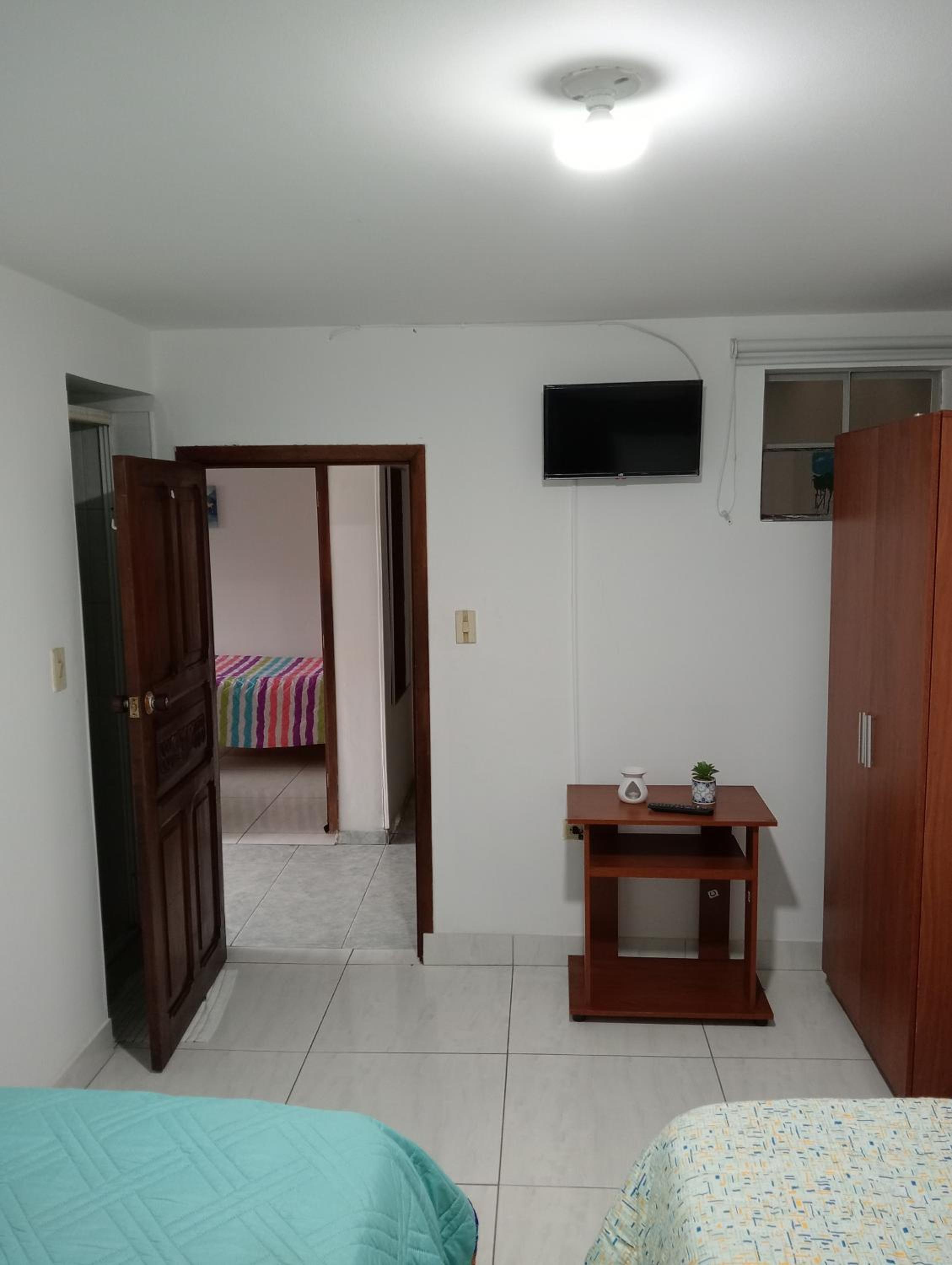 Twin Room with Private Bathroom photo 2