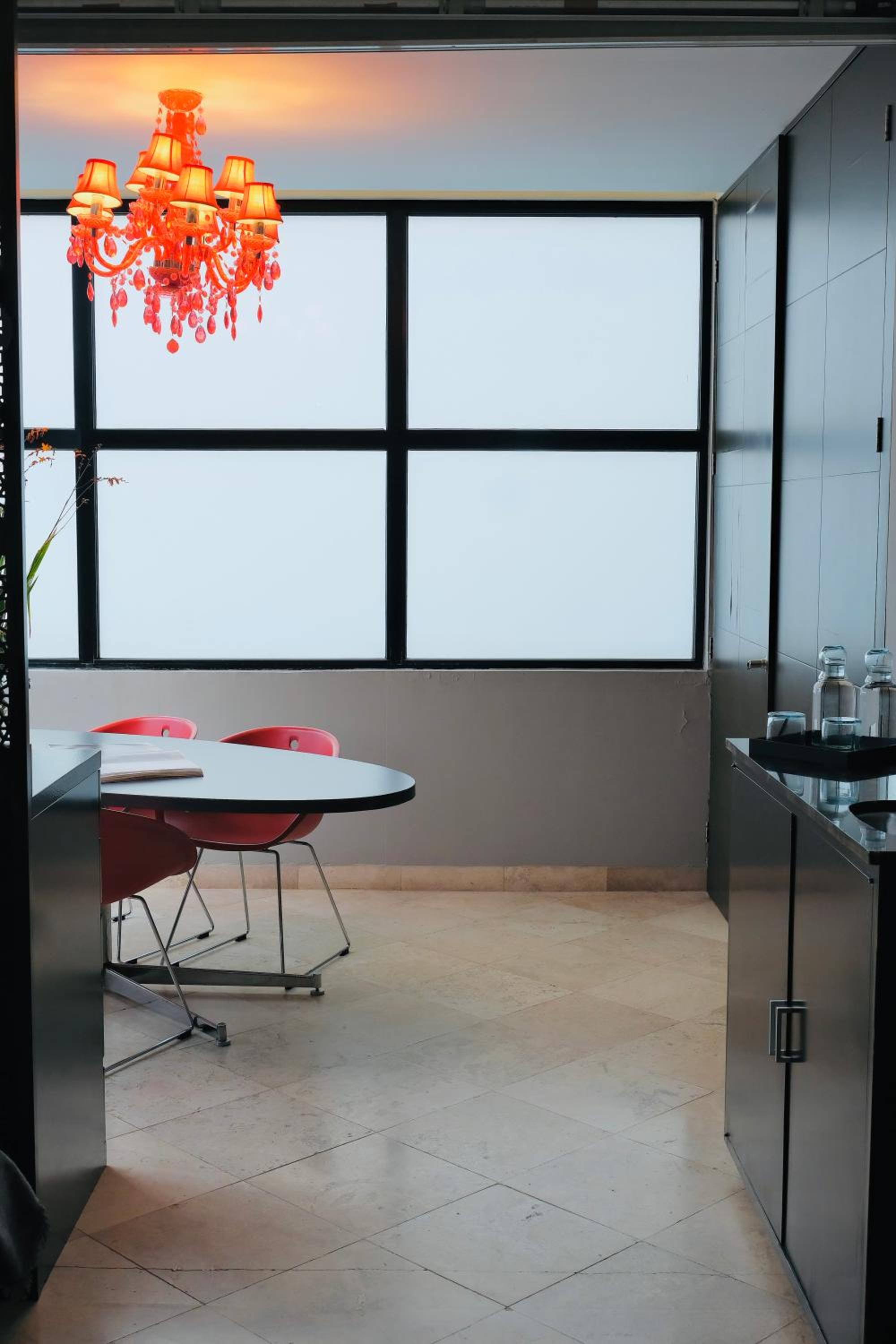 Studio Apartment photo 2