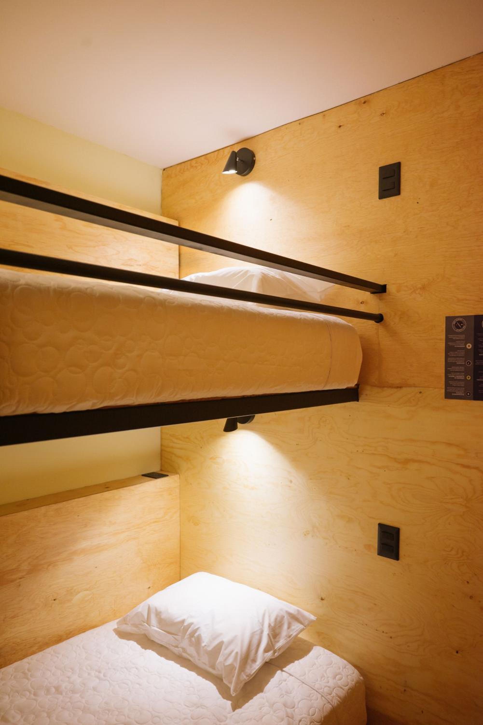 Mixed Dormitory Room photo 3