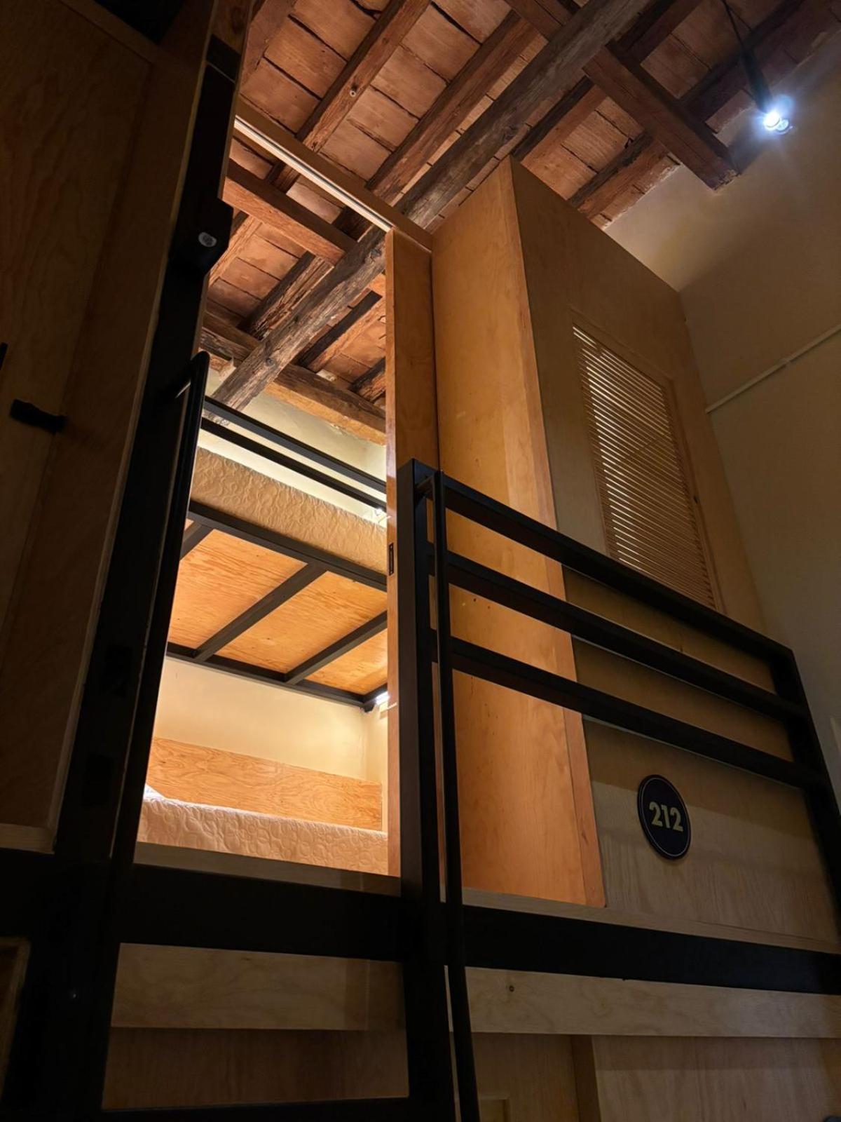Mixed Dormitory Room photo 2