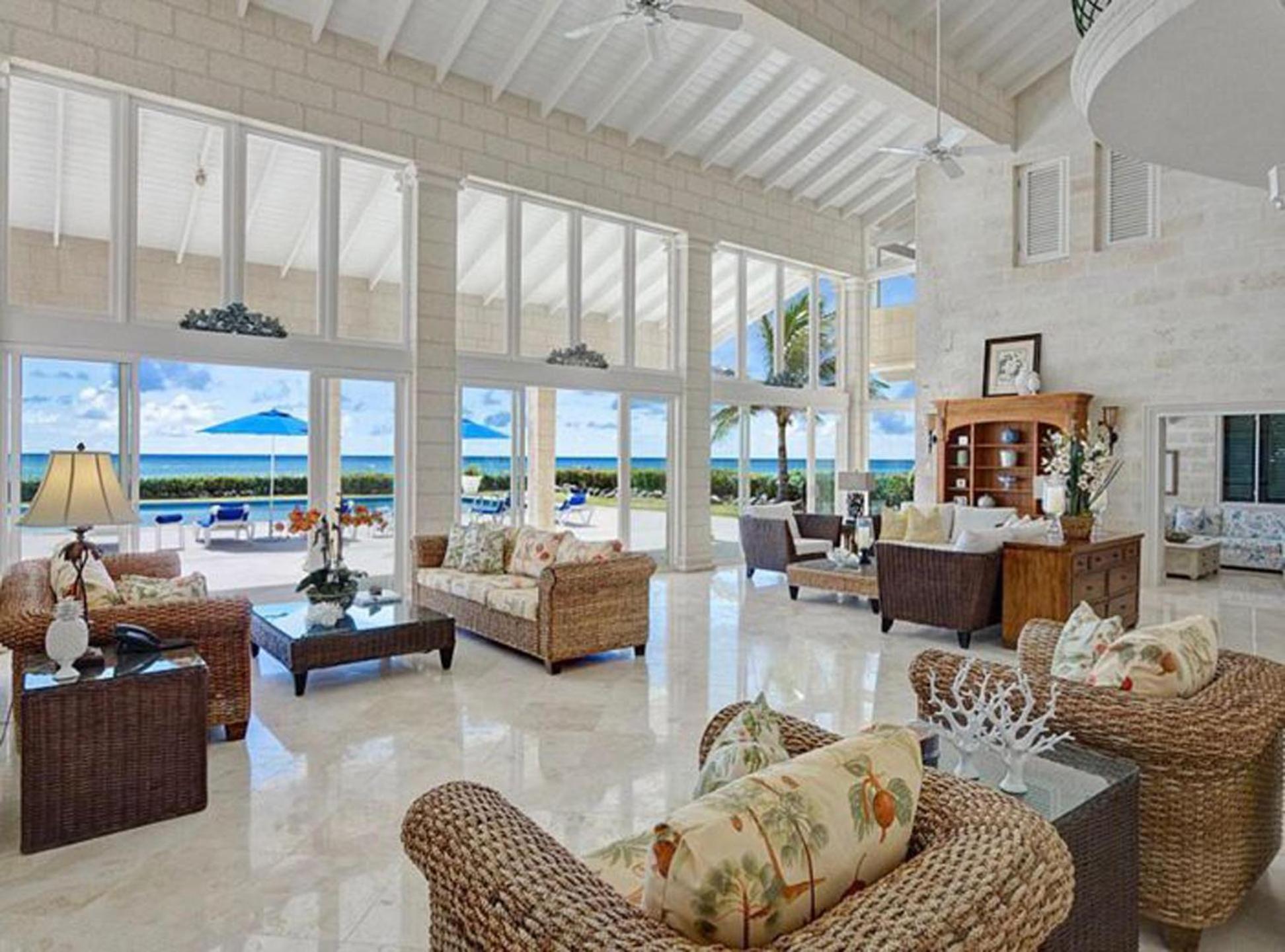 Five-Bedroom Holiday Home photo 2