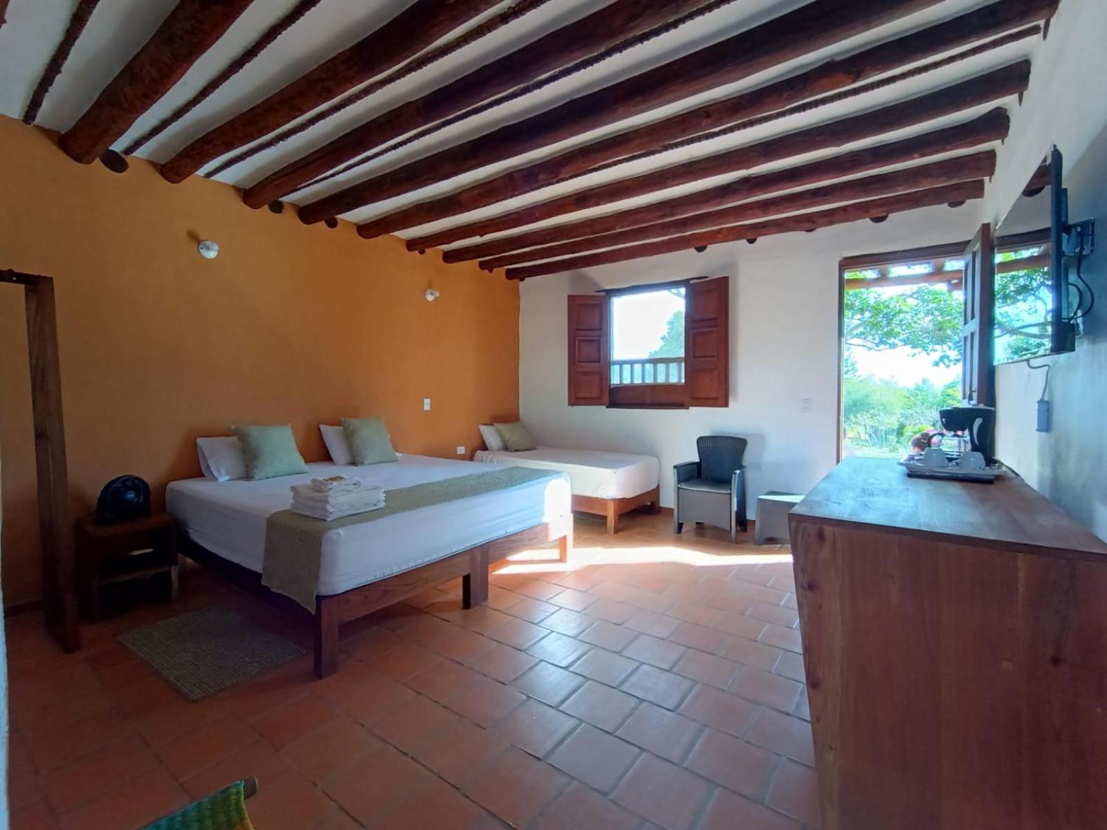 Deluxe Family Room