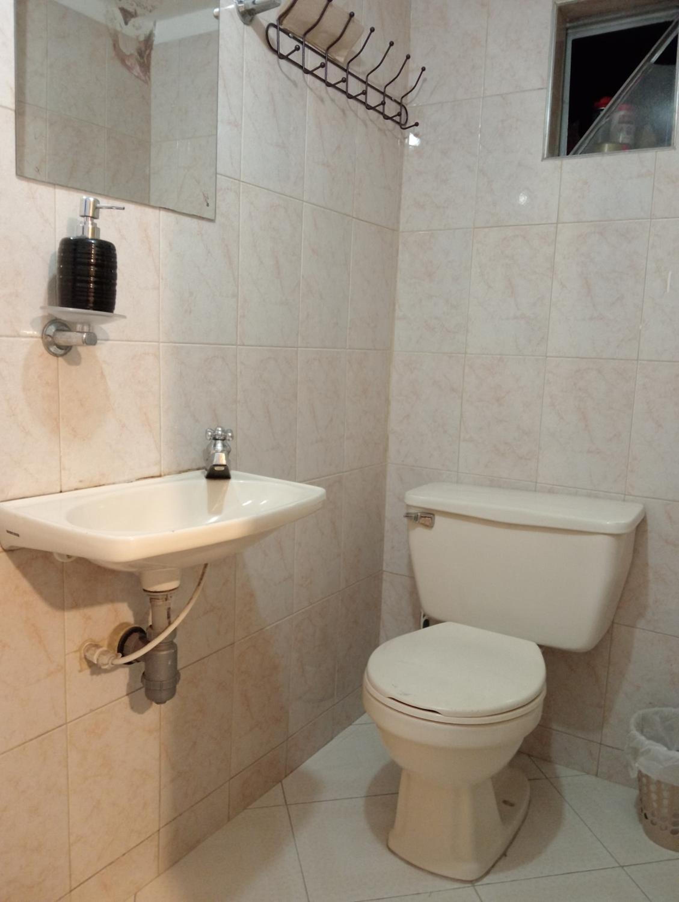 Double Room with Private Bathroom photo 2