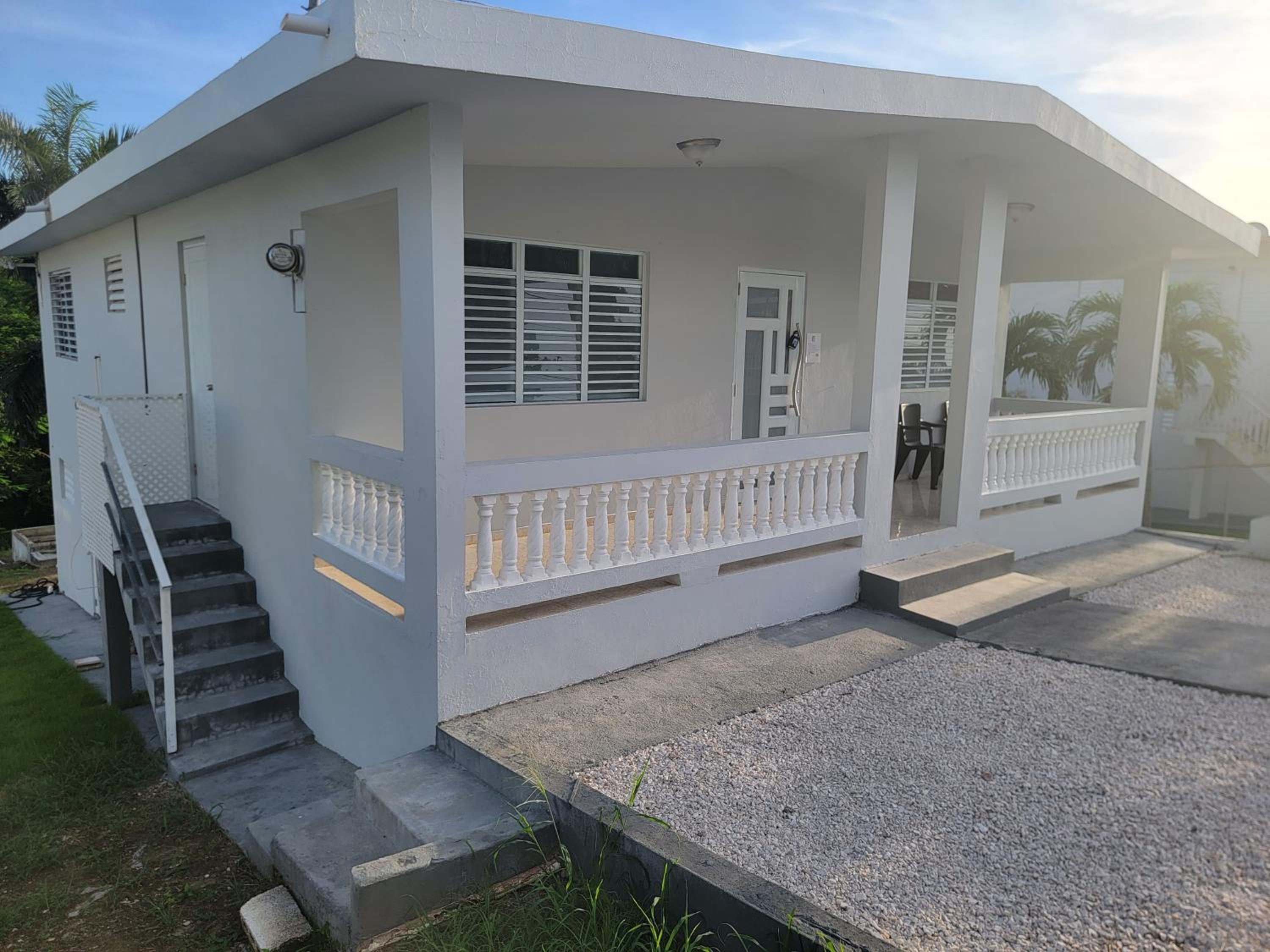 Three-Bedroom House photo 1