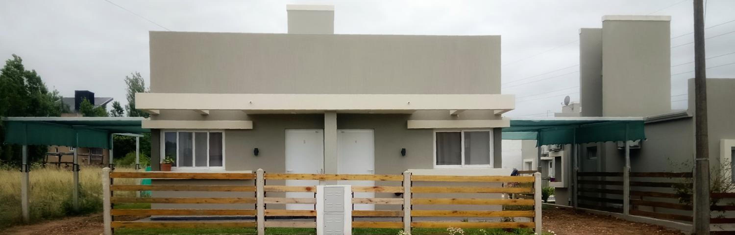 One-Bedroom House photo 2