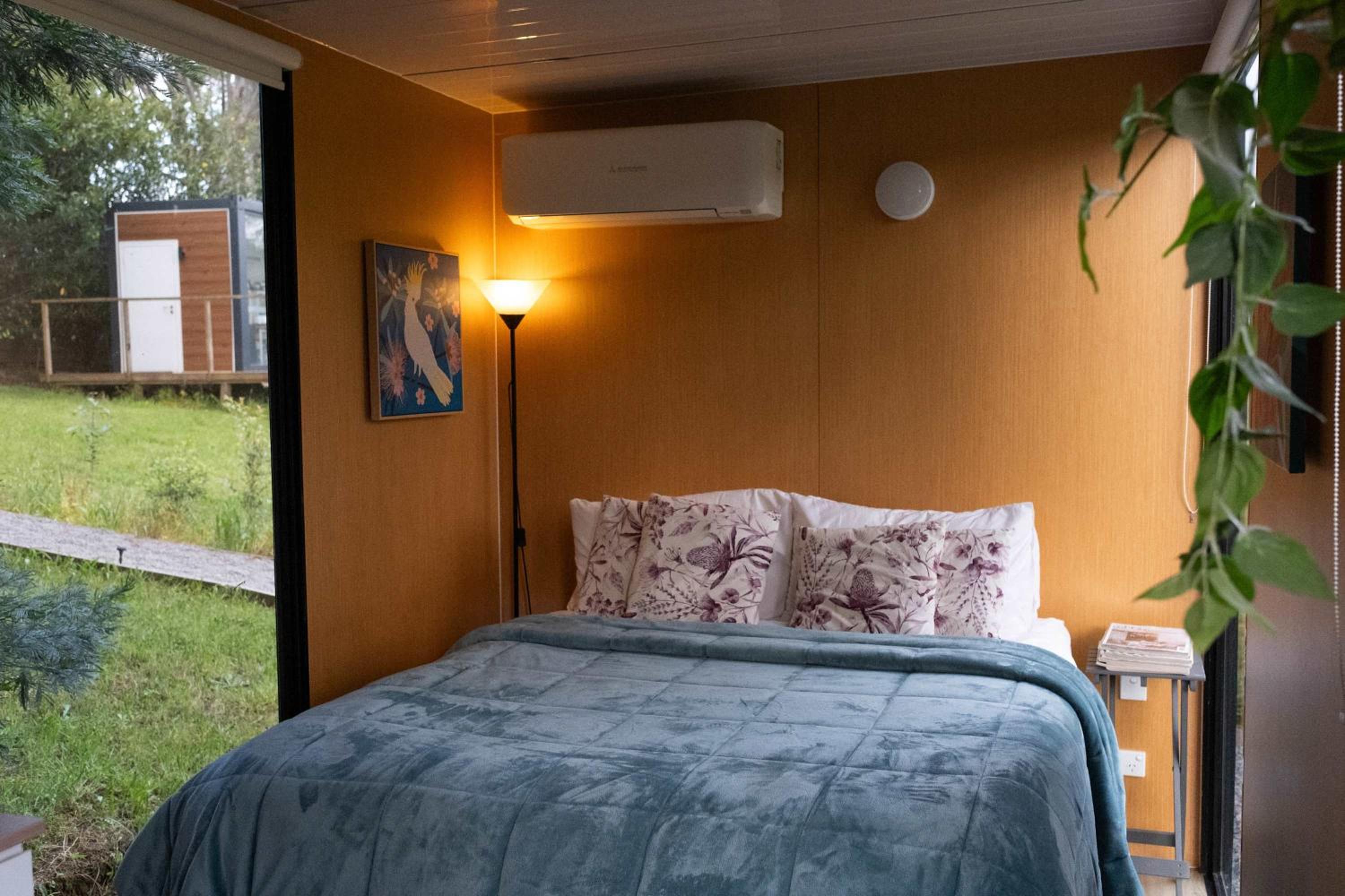 Mobile Home photo 3