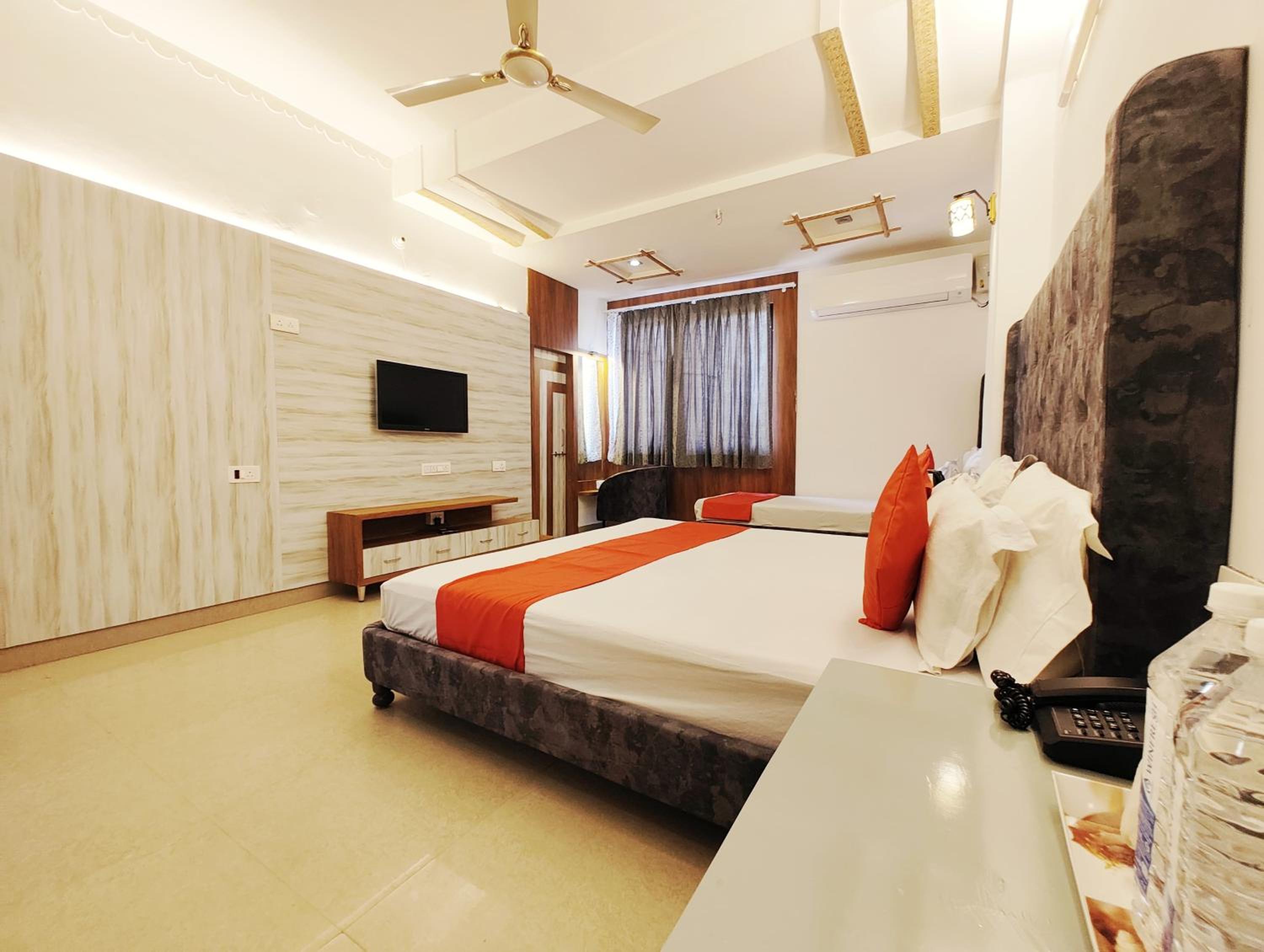 Executive Triple Room photo 3