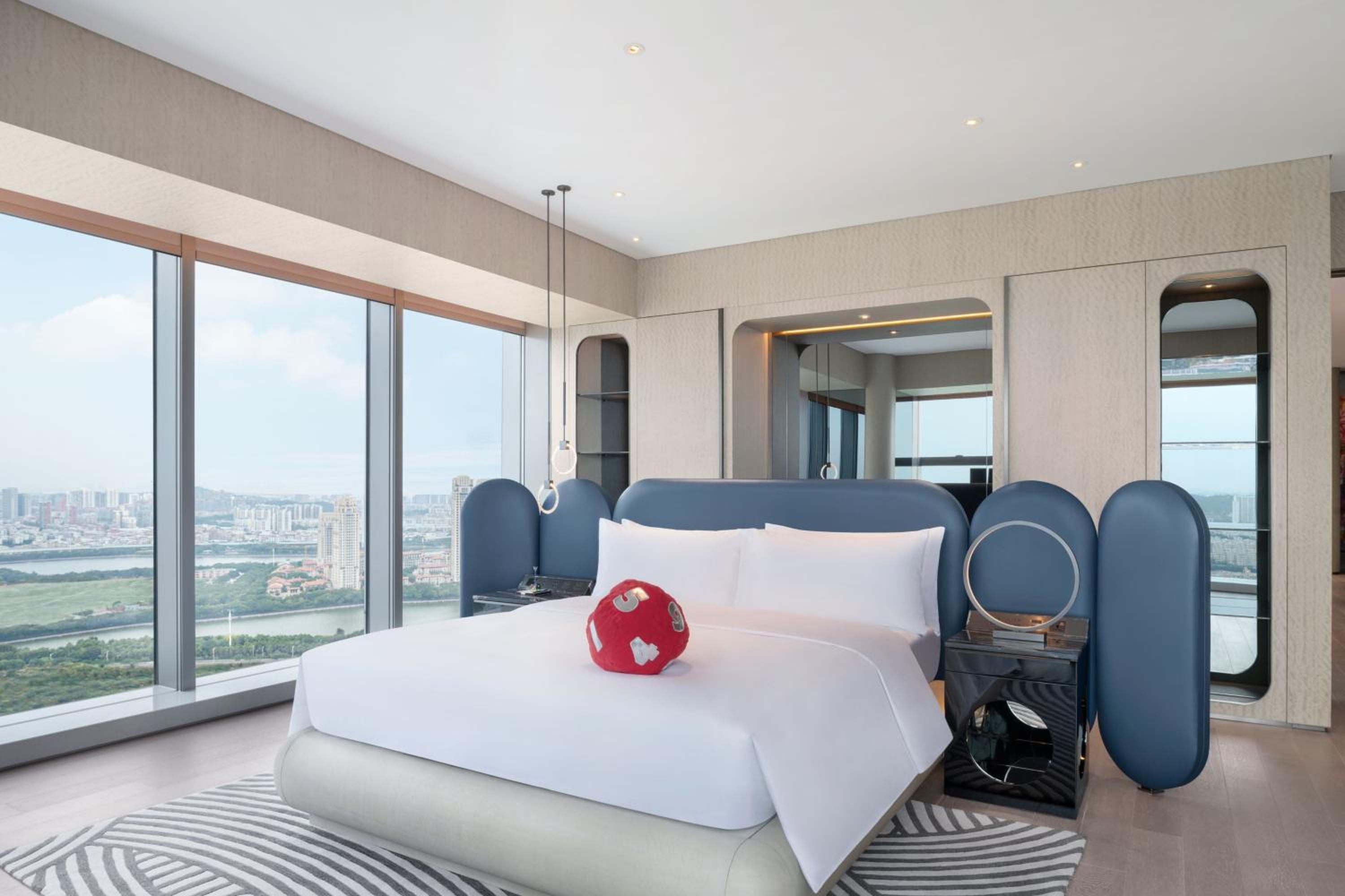 Marvelous Suite(Free Mini-bar Drinks) photo 2