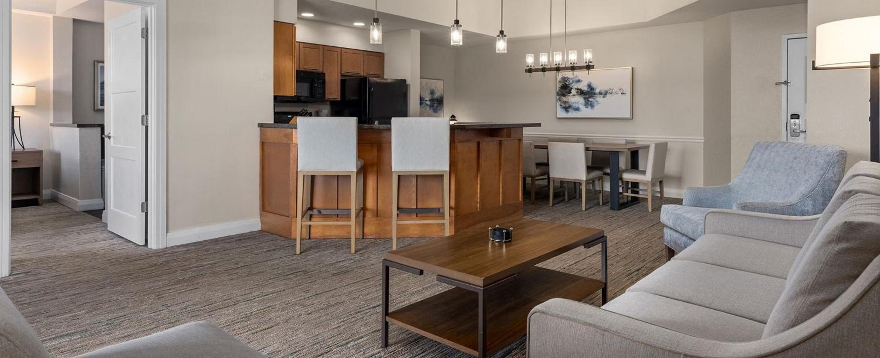 Two-Bedroom Deluxe Apartment