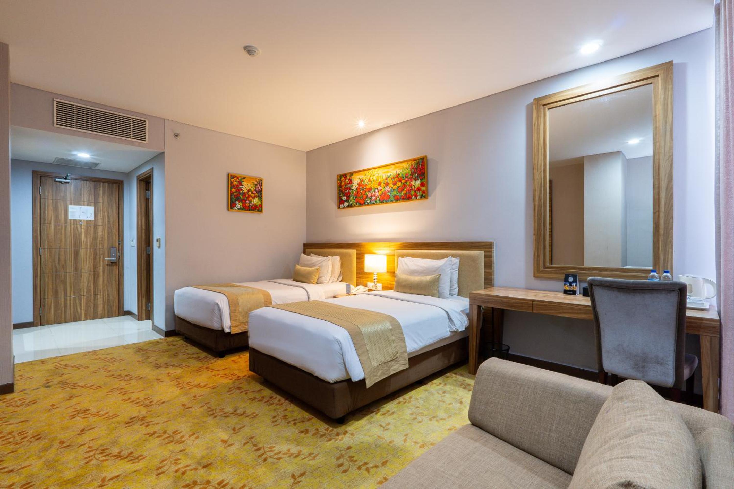 Deluxe Twin Room photo 2