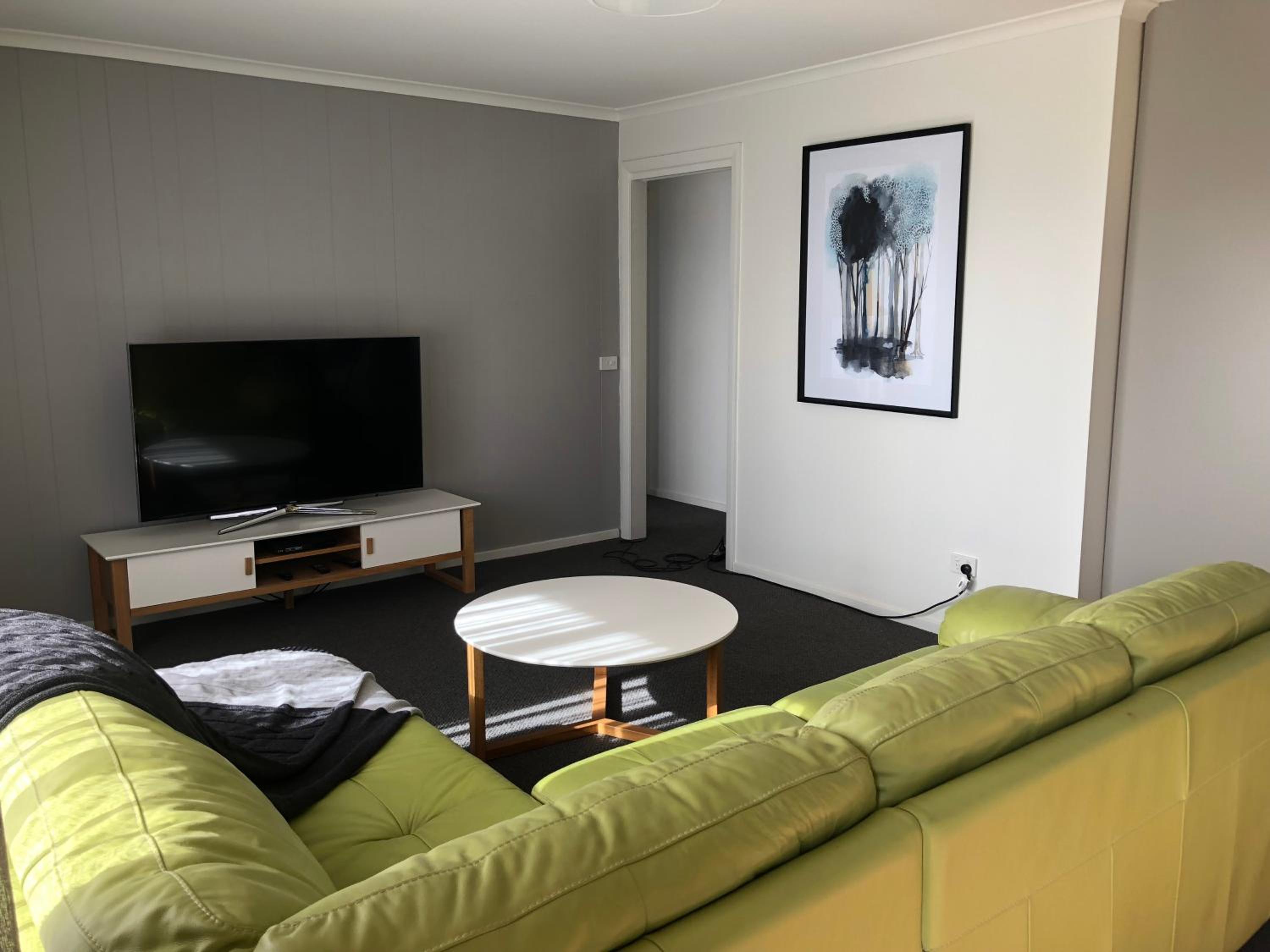 Two-Bedroom Apartment photo 2