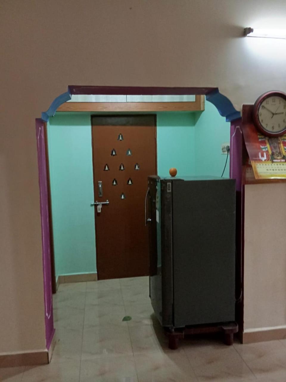 One-Bedroom House photo 2