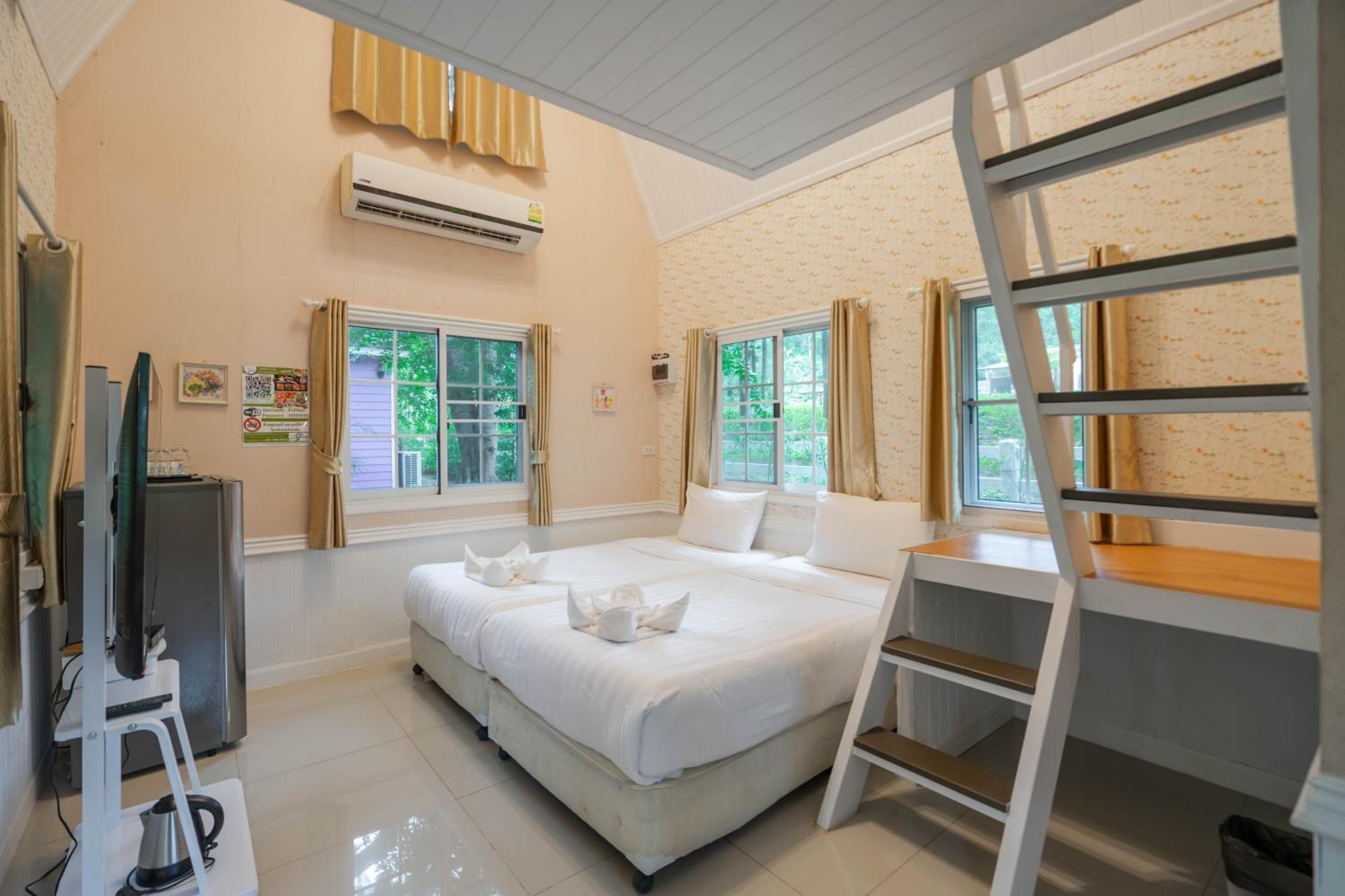 Family Bungalow - Photo 16