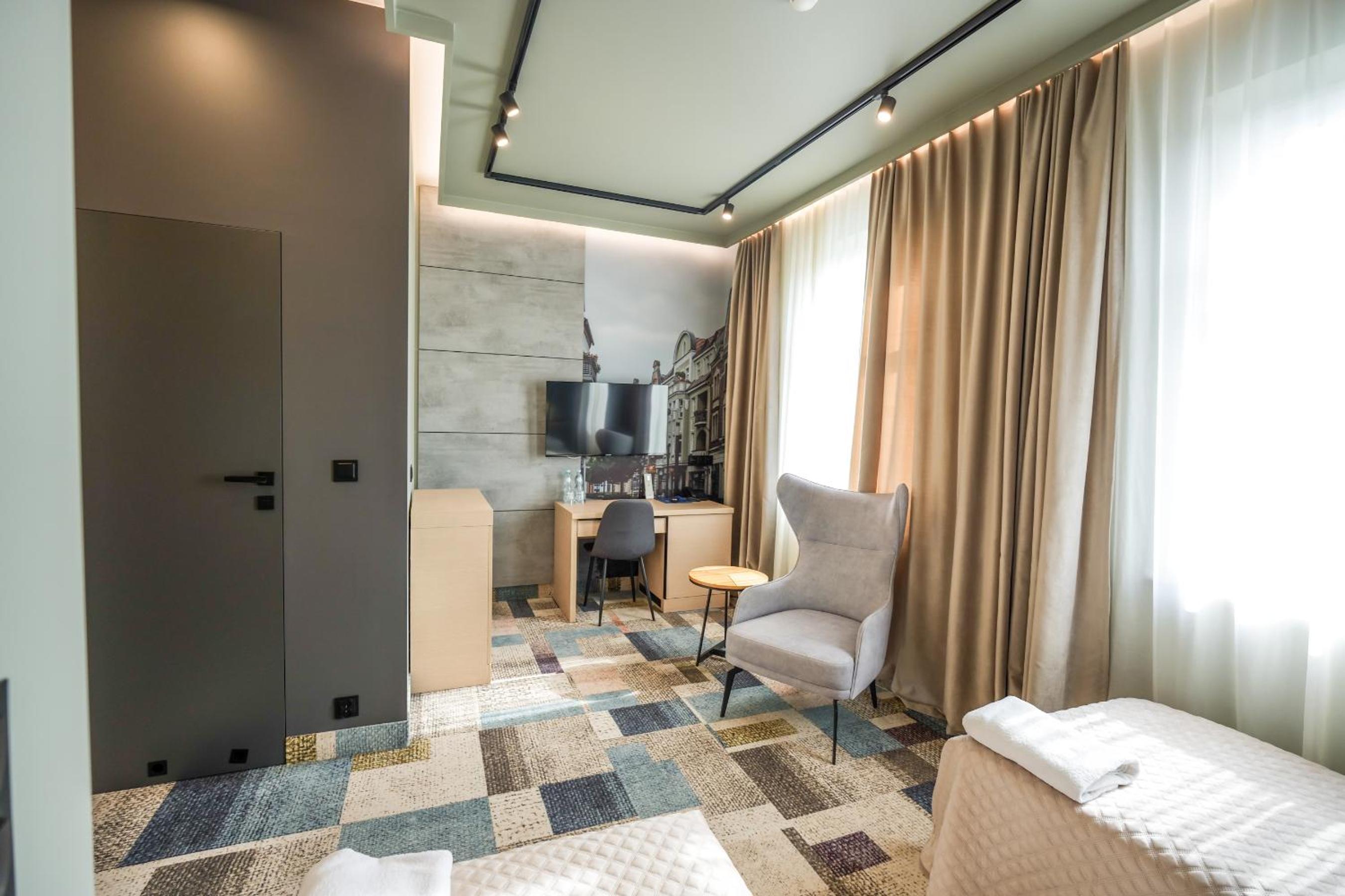 Apartment - Photo 3