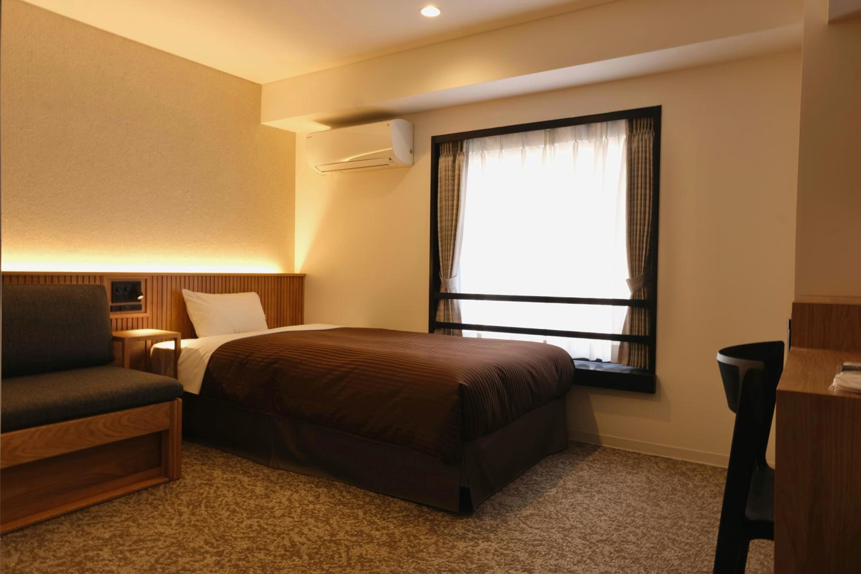 Premium Superior Single Room - Non-Smoking photo 3