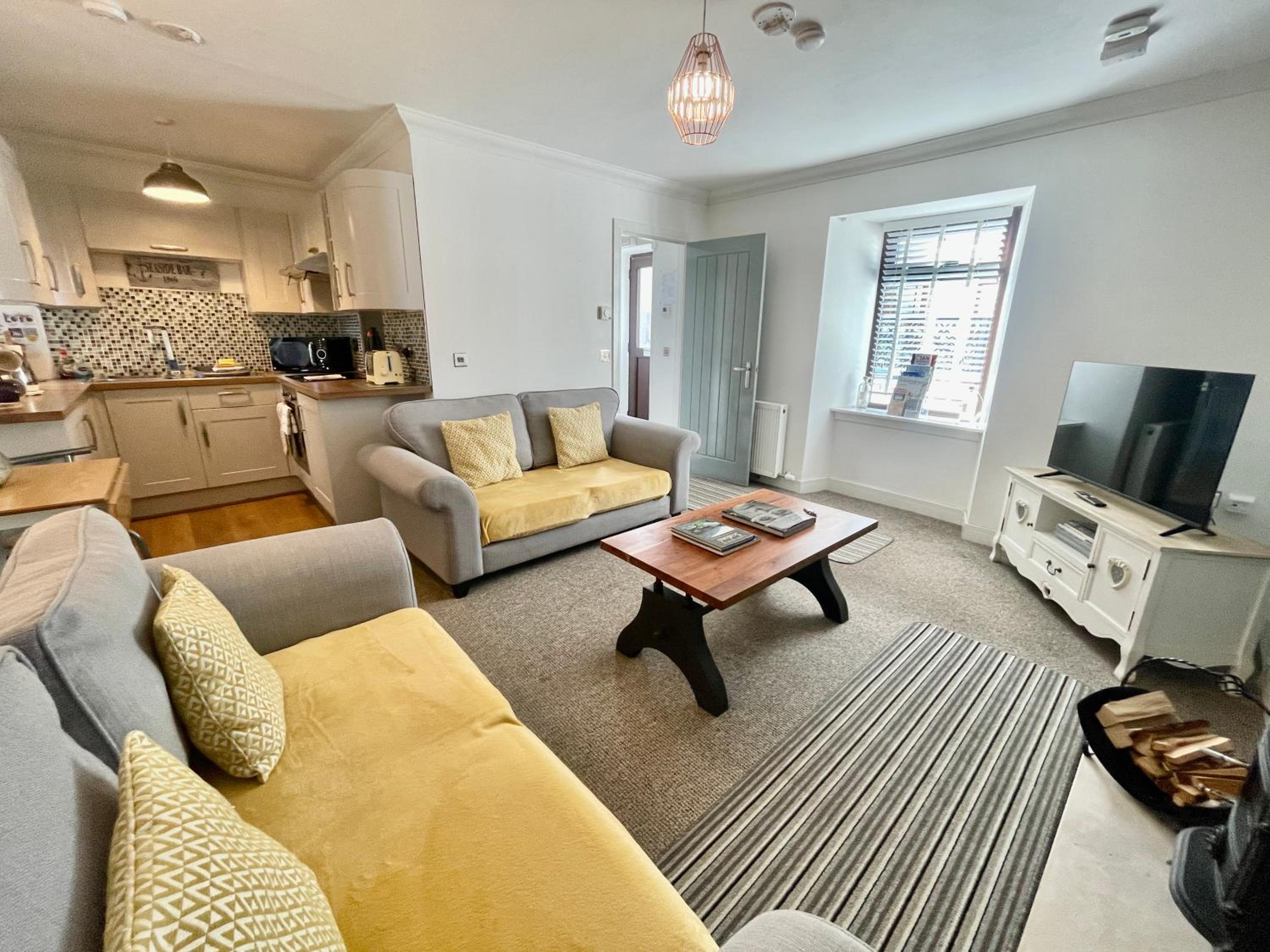 Two-Bedroom House photo 1