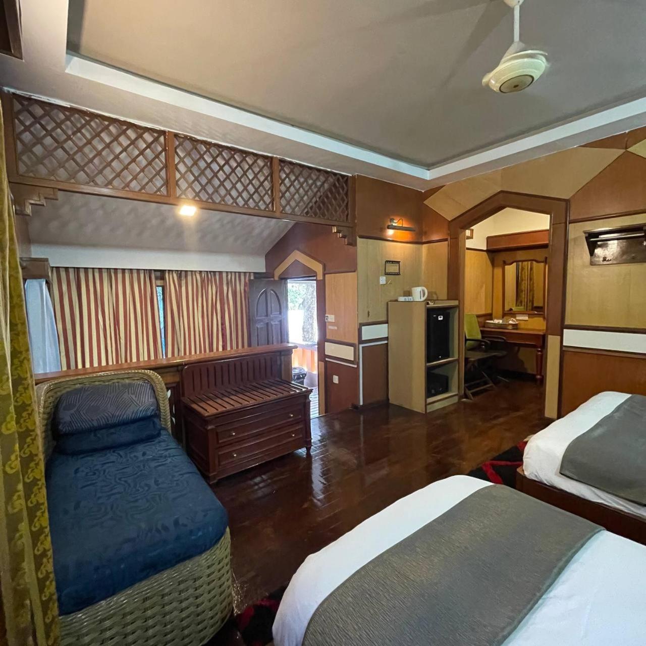Deluxe Triple Room photo 2