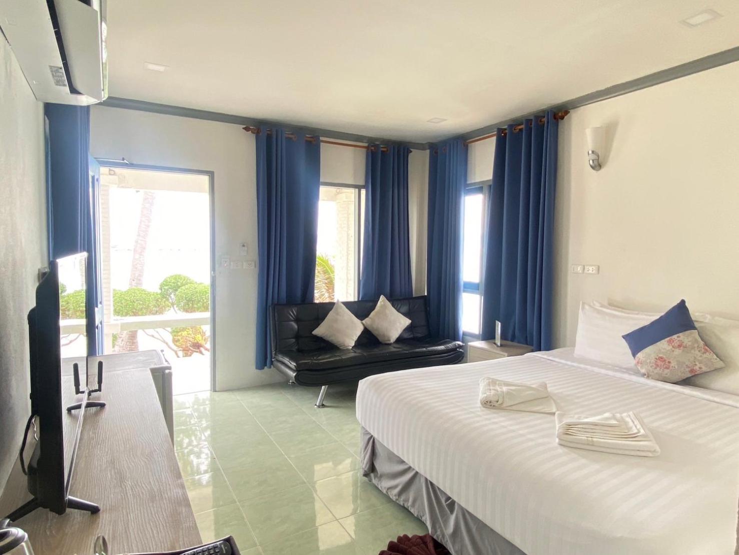 Bungalow - Beach Front photo 3