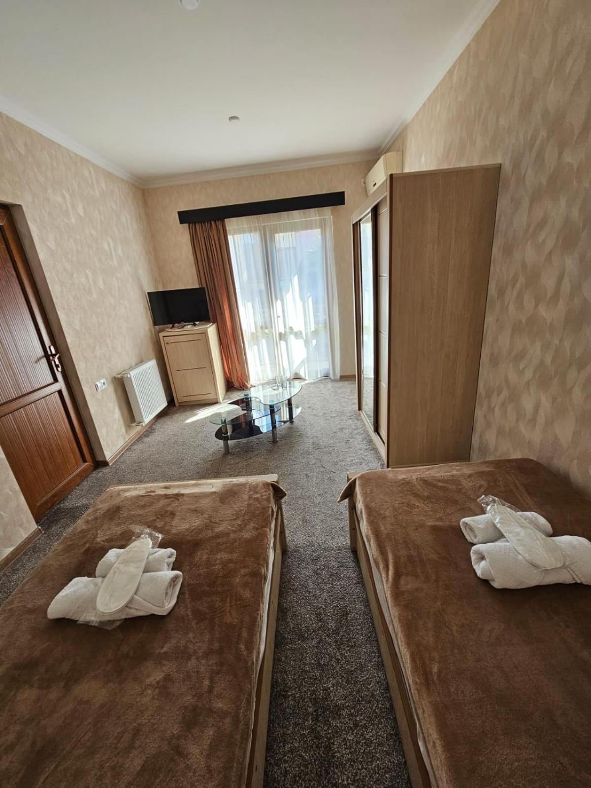 Superior Twin Room with Garden View