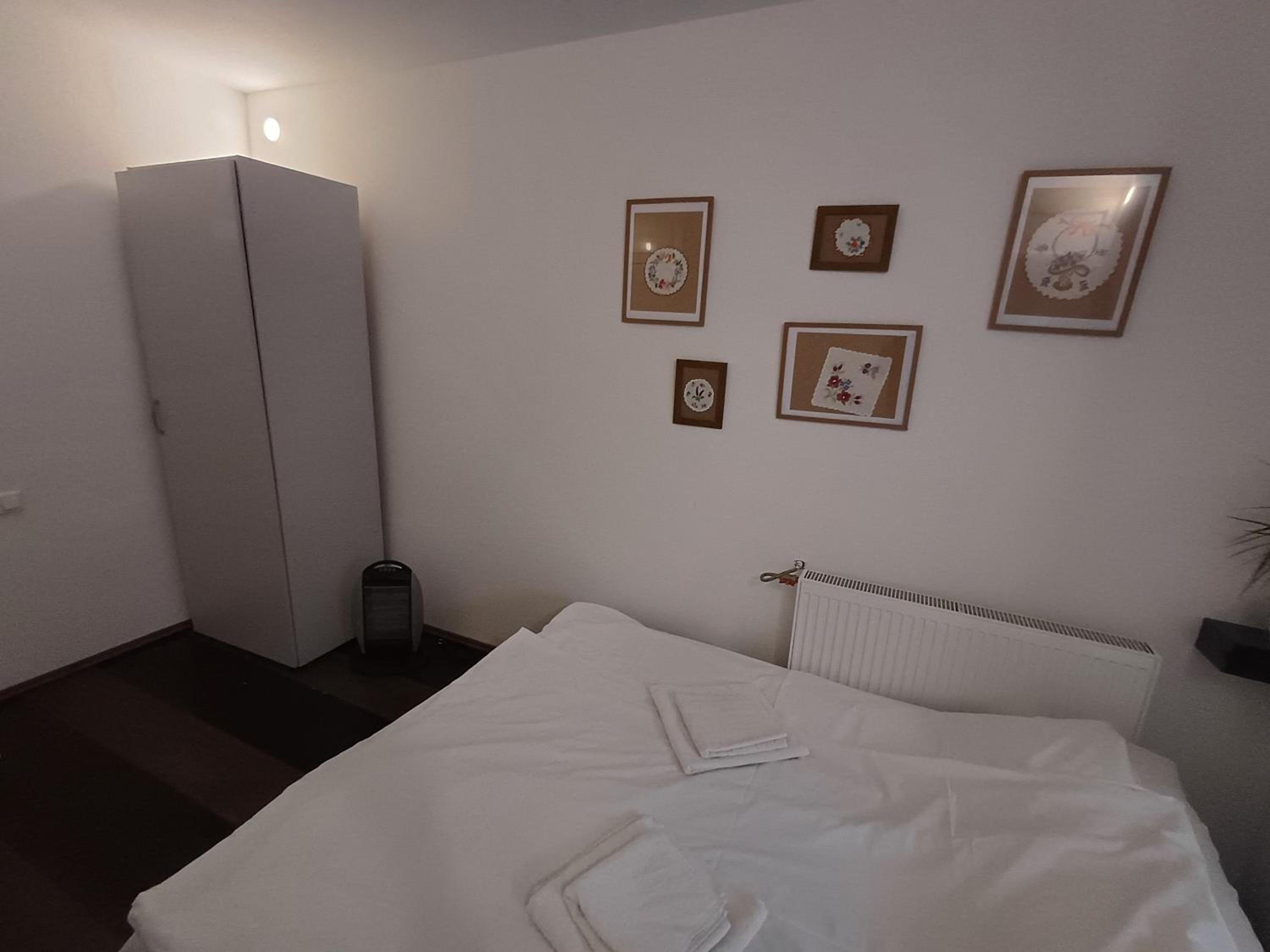 Comfort Triple Room with Shower photo 1