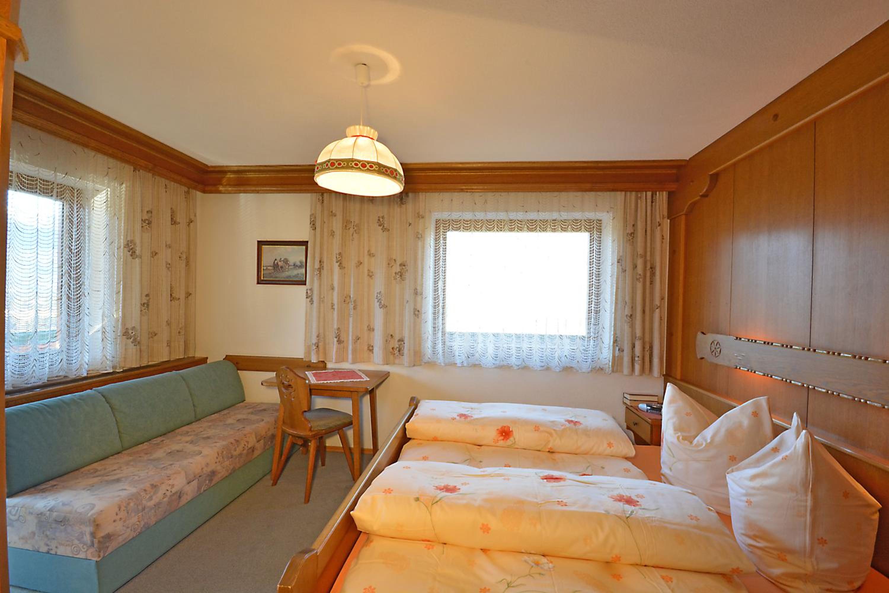 Apartment Alpenrose with Balcony (4 Adults) photo 3