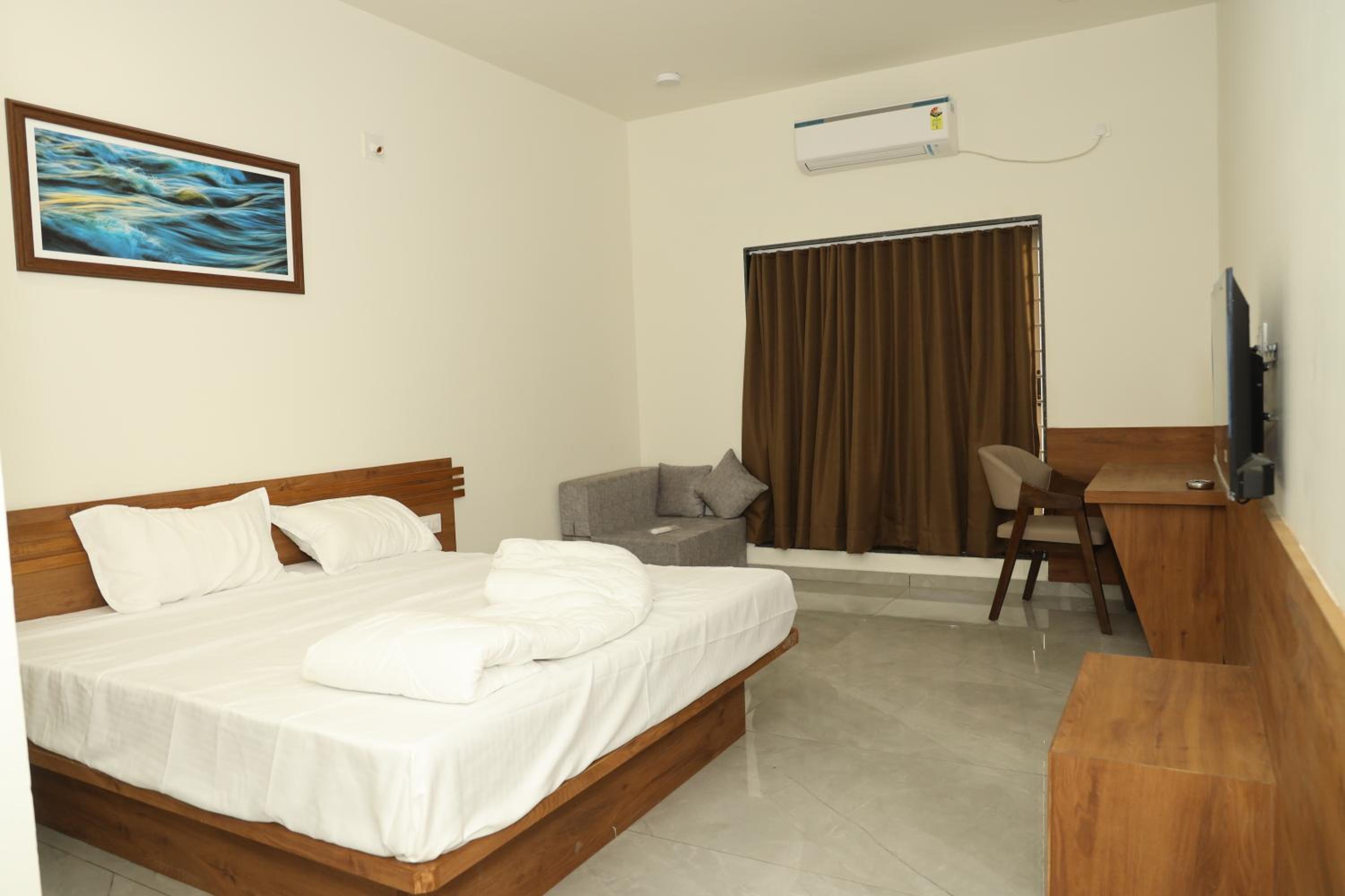 Deluxe Double Room photo 3