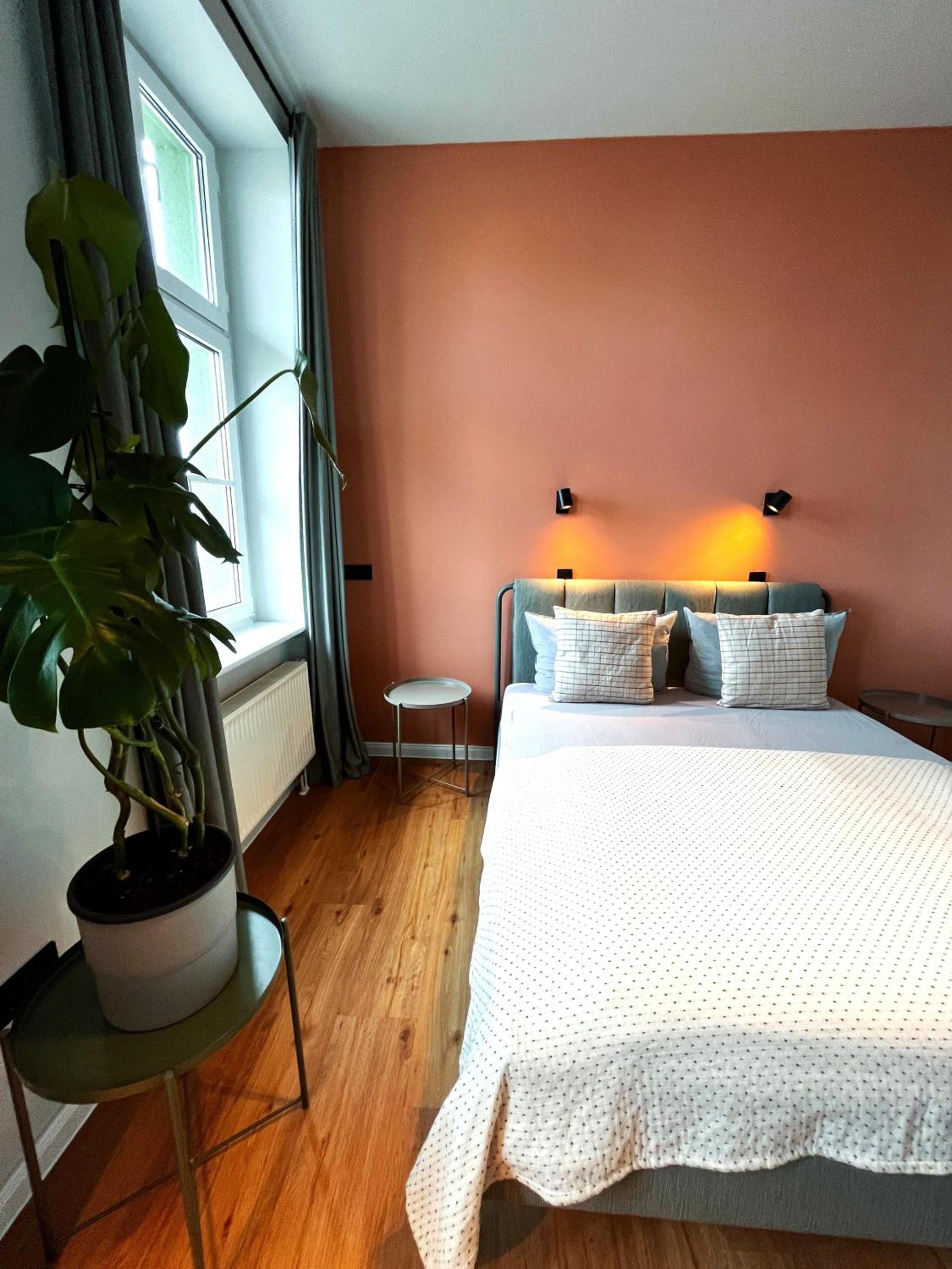 Apartment thumbnail 6