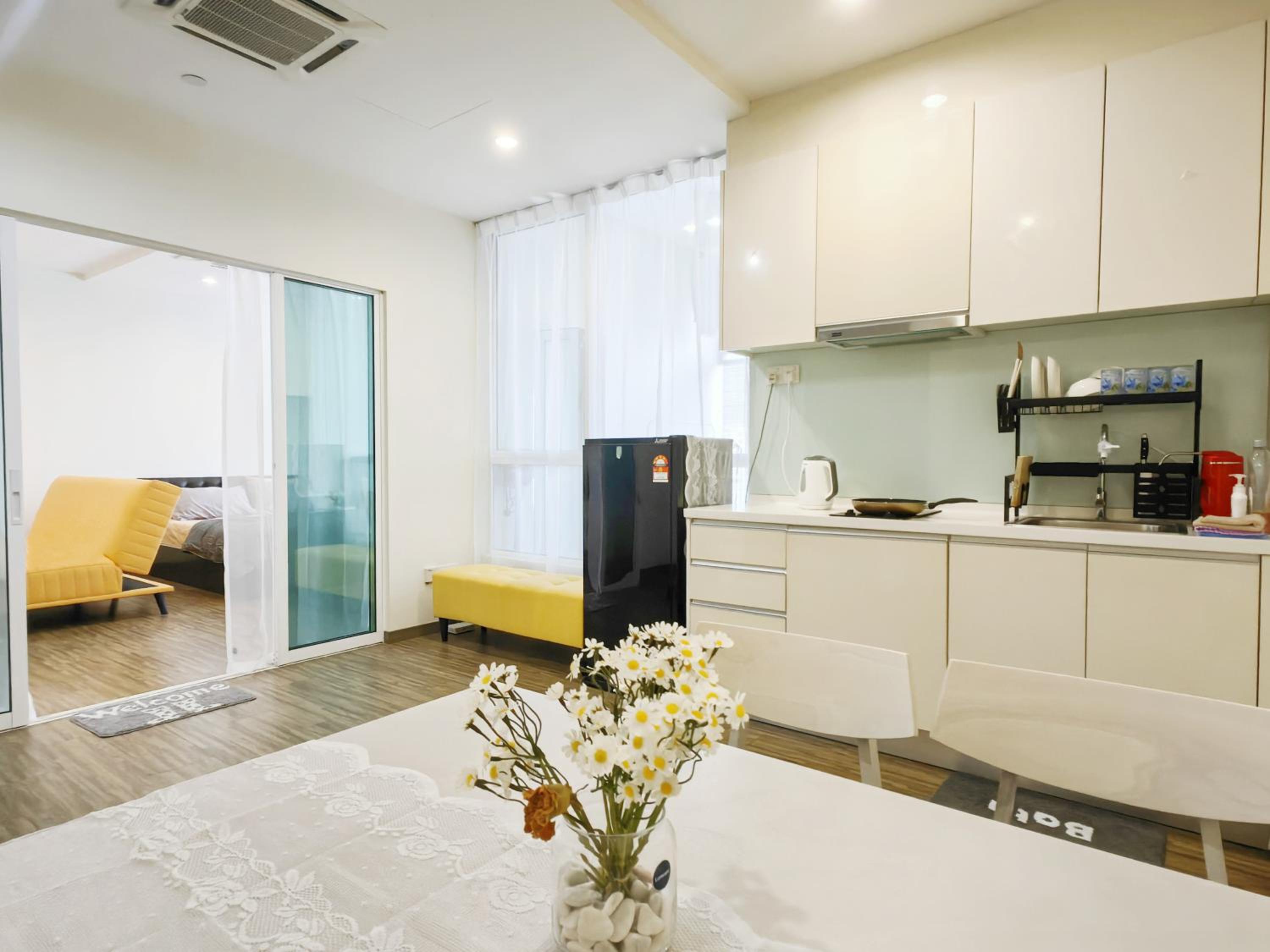 One-Bedroom Apartment