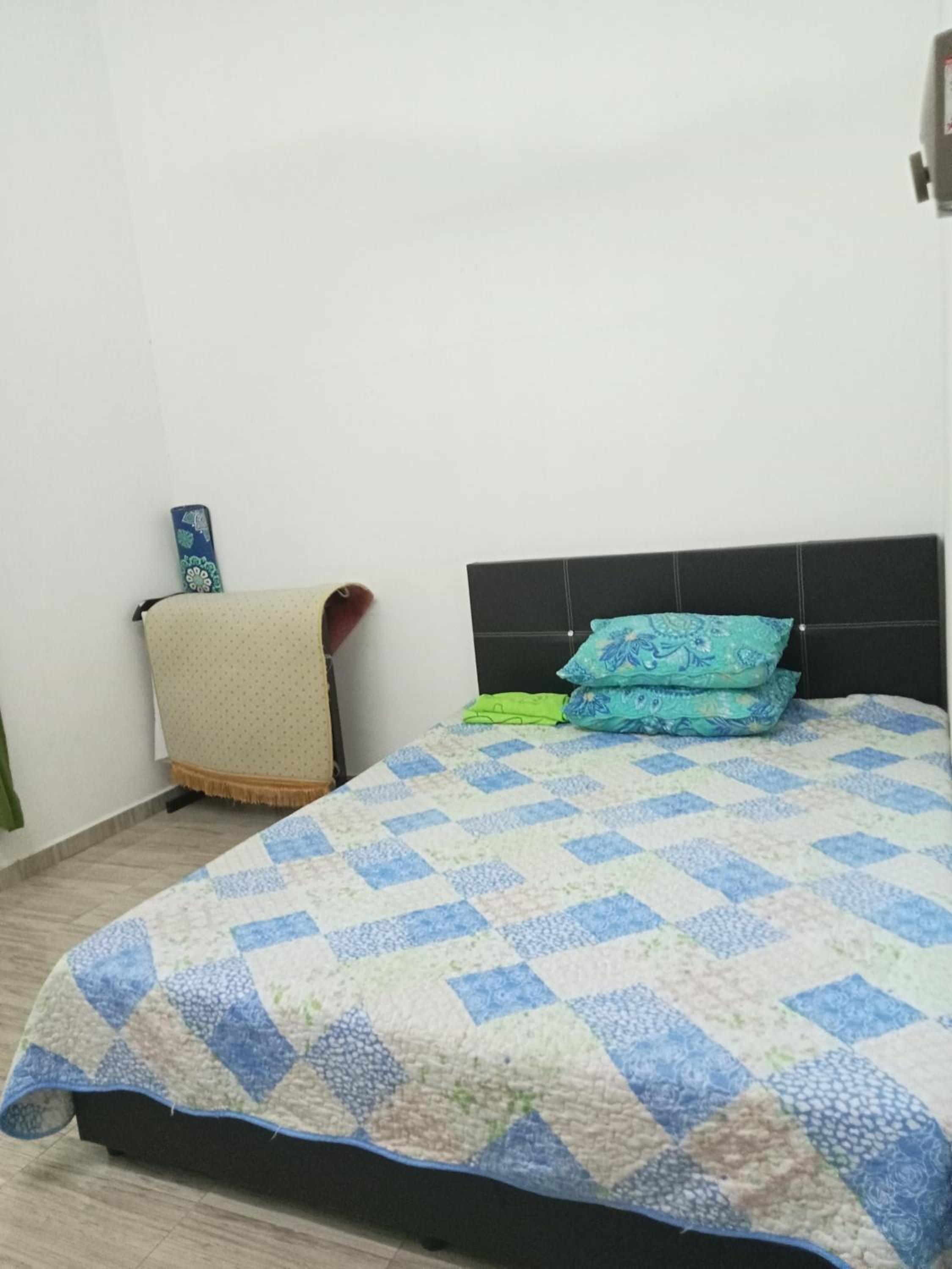 Three-Bedroom House photo 1