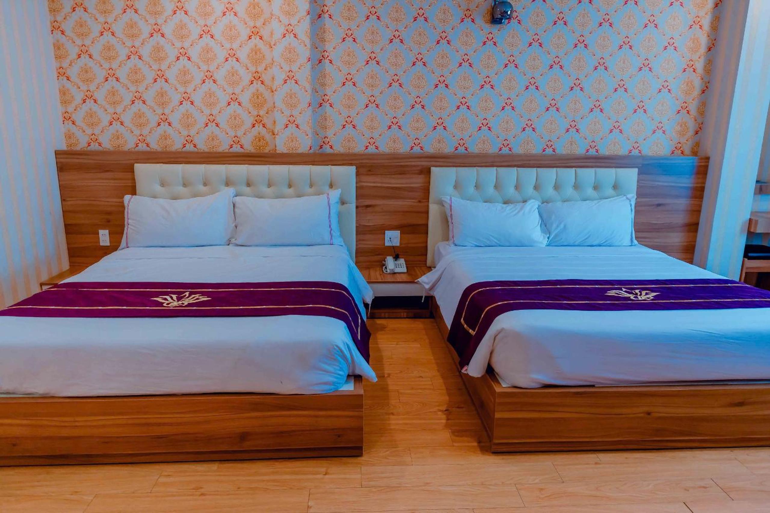 Quadruple Room - Photo 8