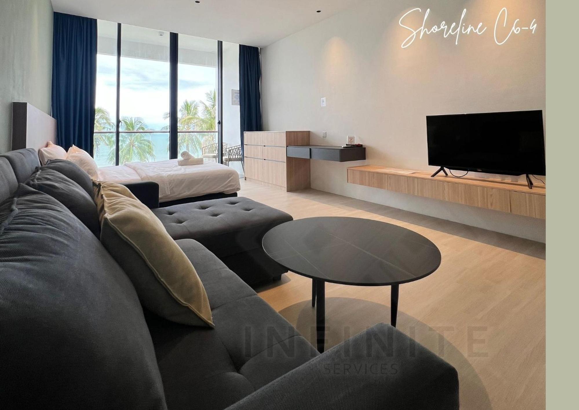Studio with Sea View