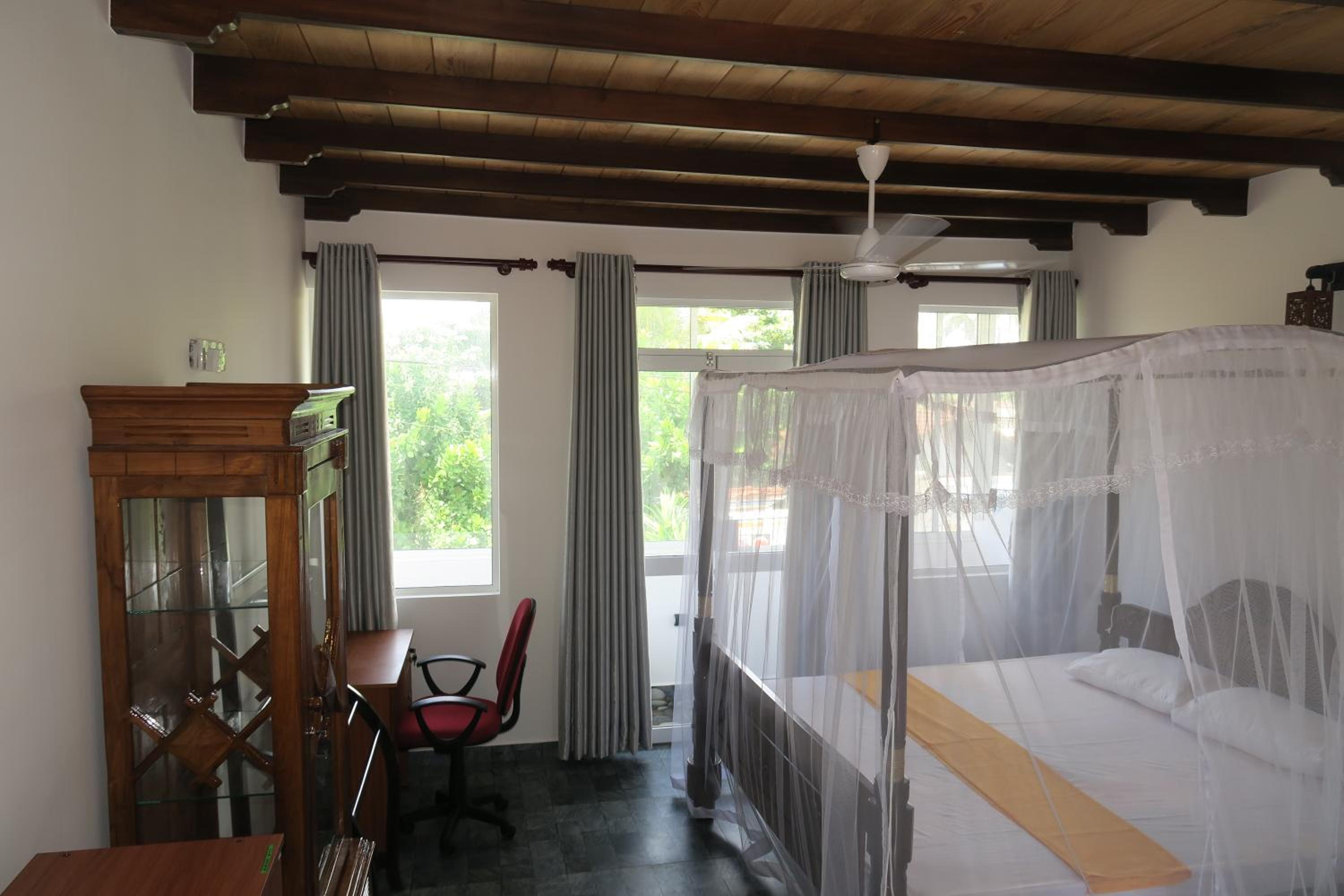 Standard Triple Room with Sea View photo 1