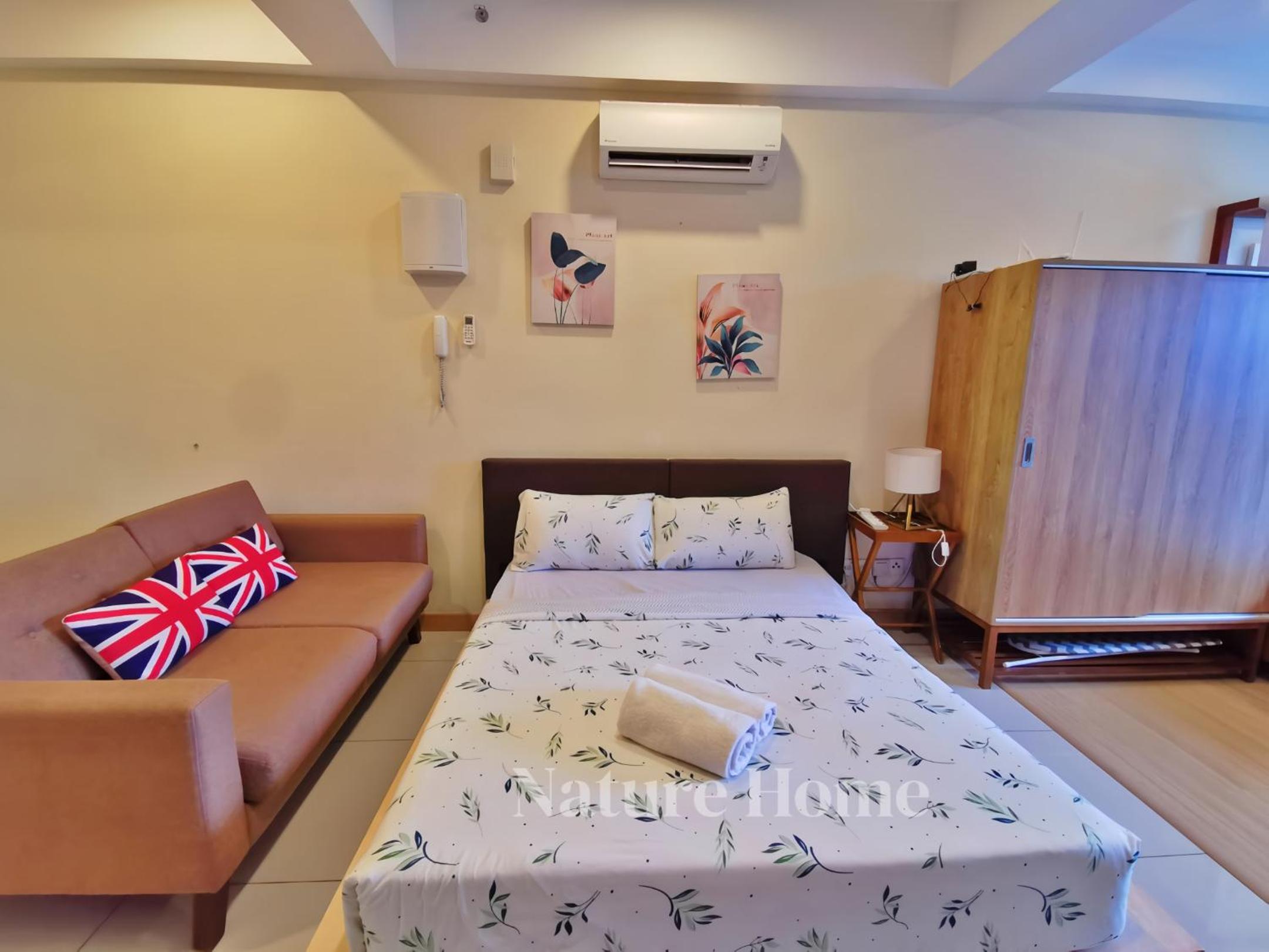 Studio Apartment - Photo 13