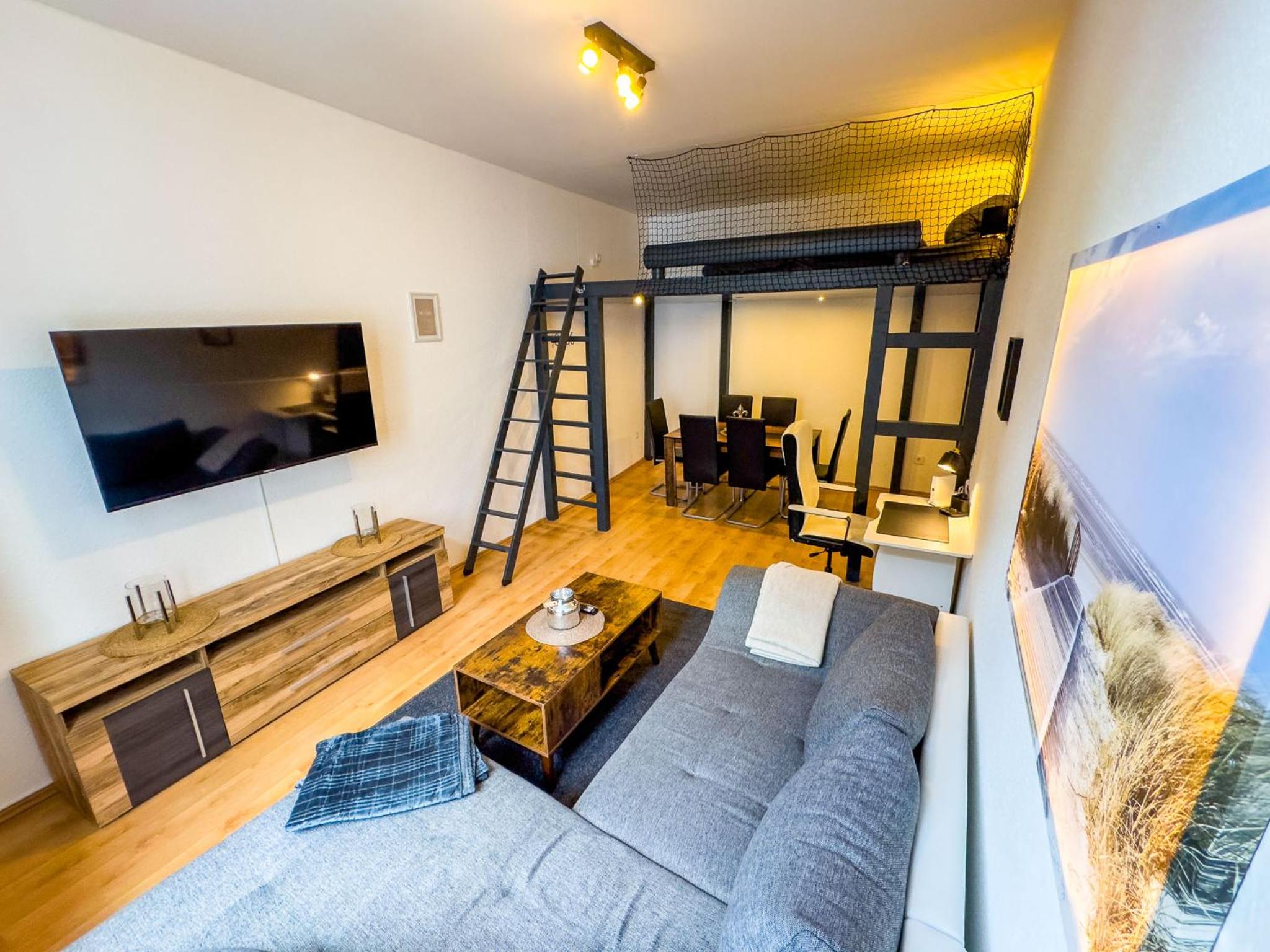 Three-Bedroom Apartment photo 3