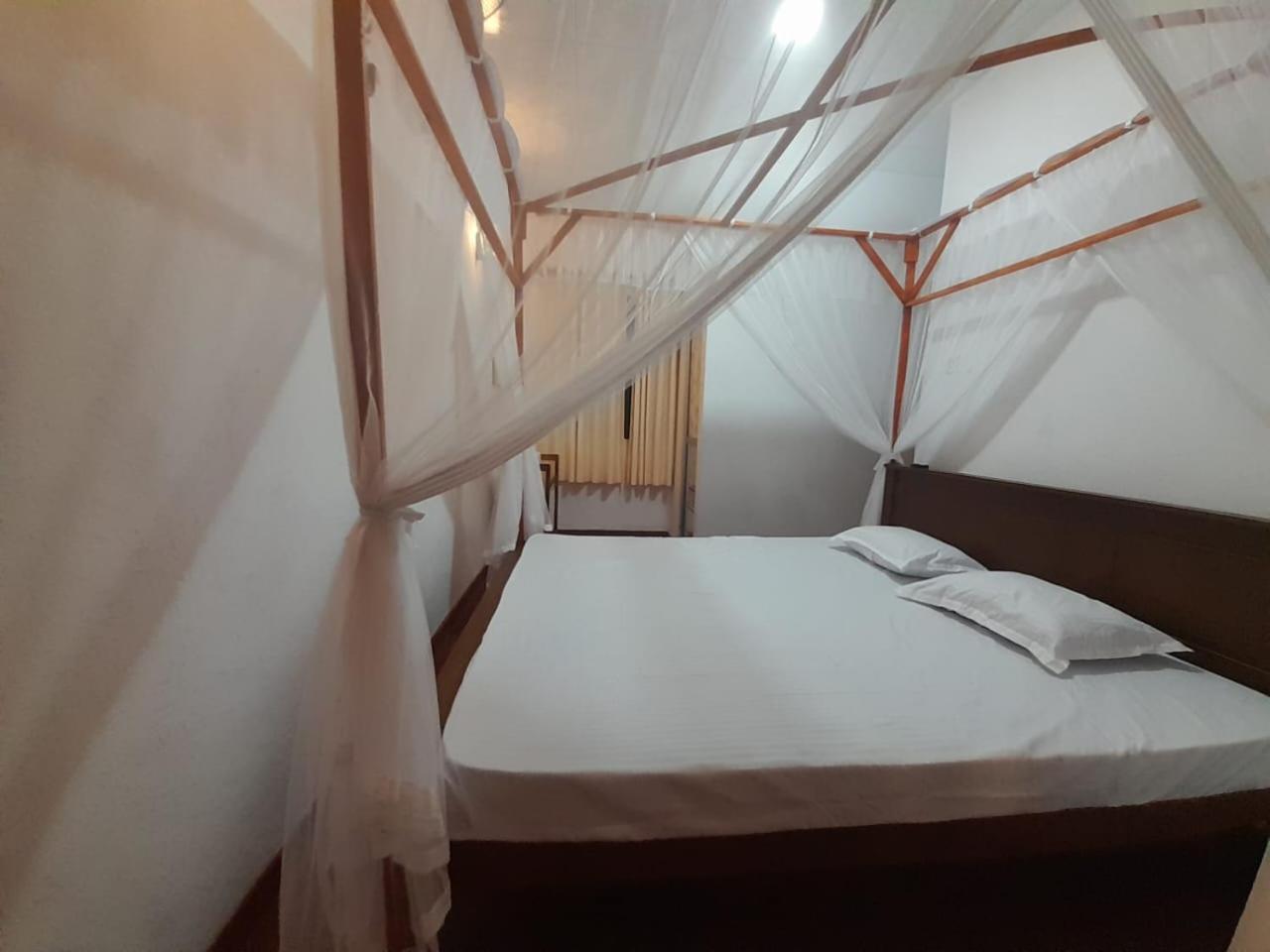 Double Room with Balcony photo 2