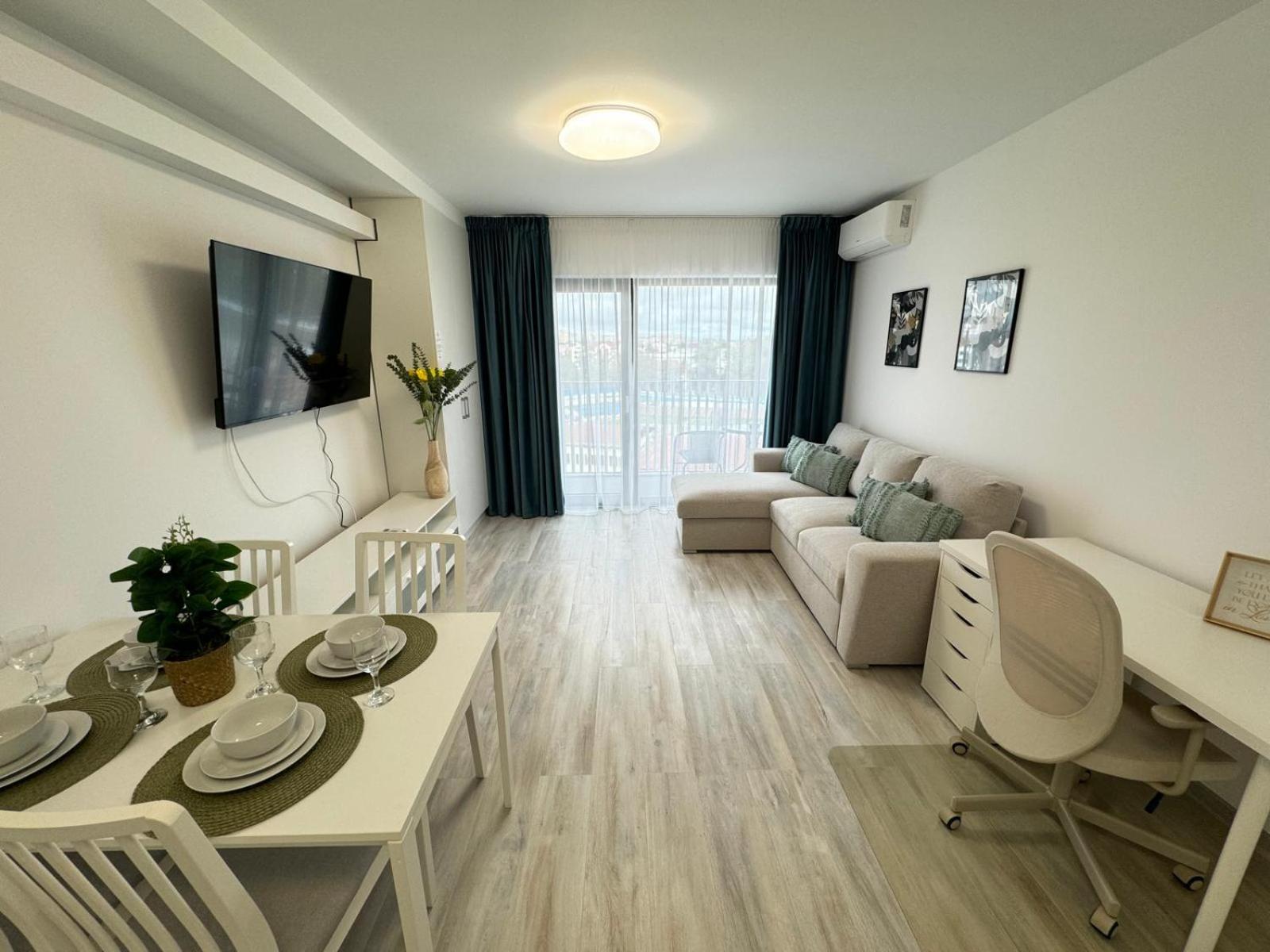 One-Bedroom Apartment