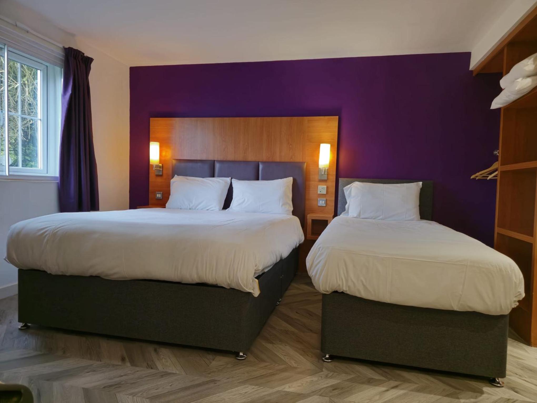 Standard Triple Room - Photo 1