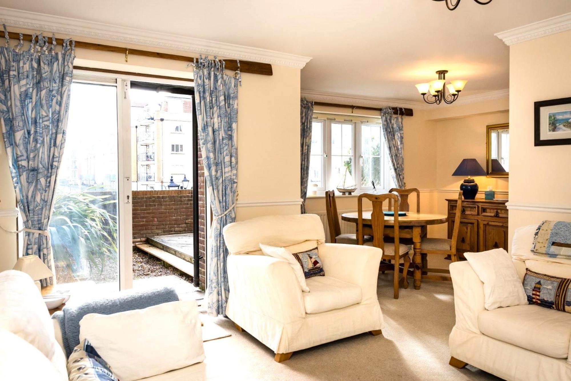 Two-Bedroom Apartment photo 1