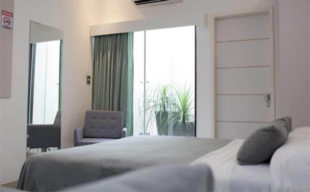 Basic Double or Twin Room photo 2