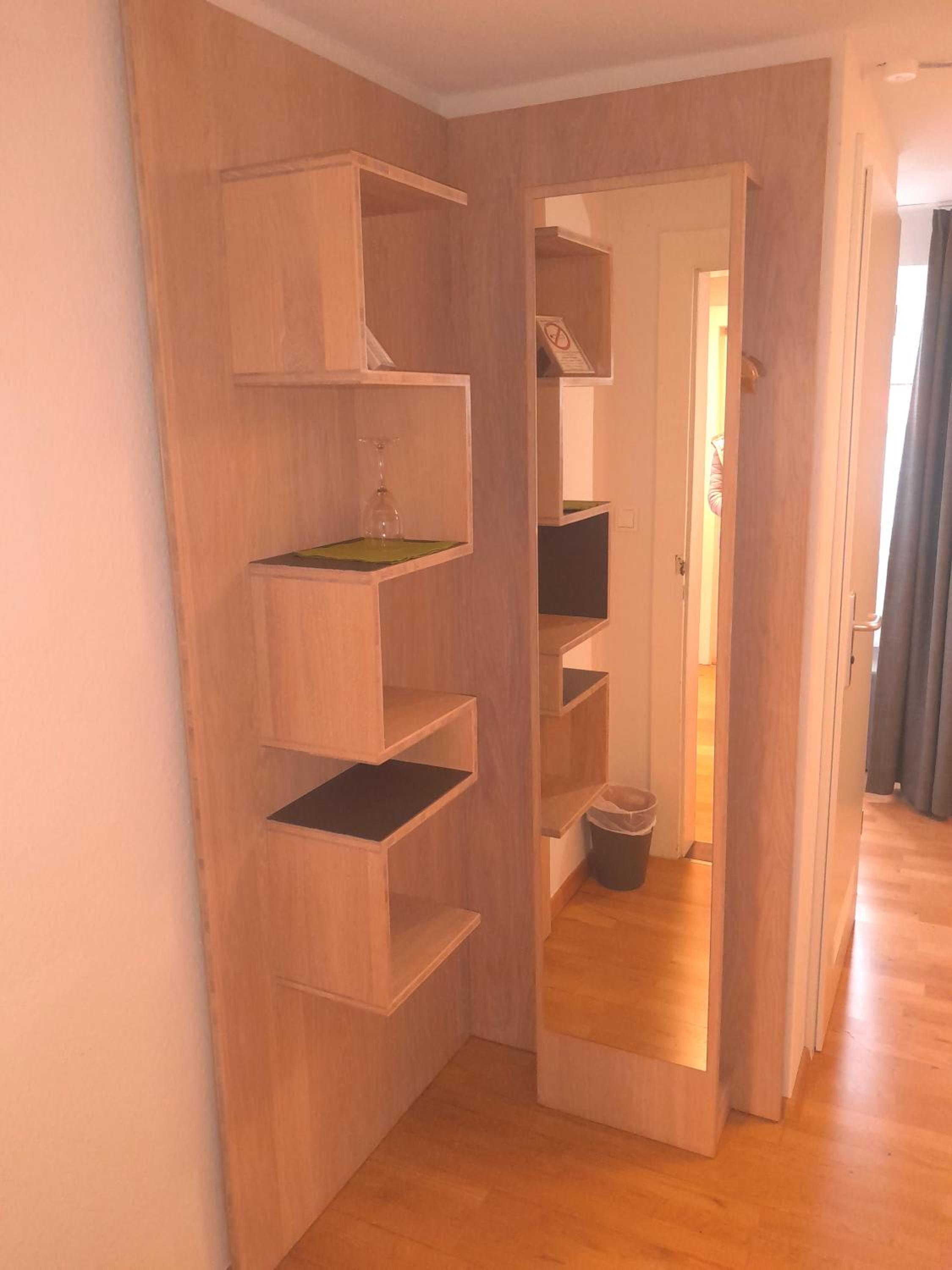 Single Room photo 2