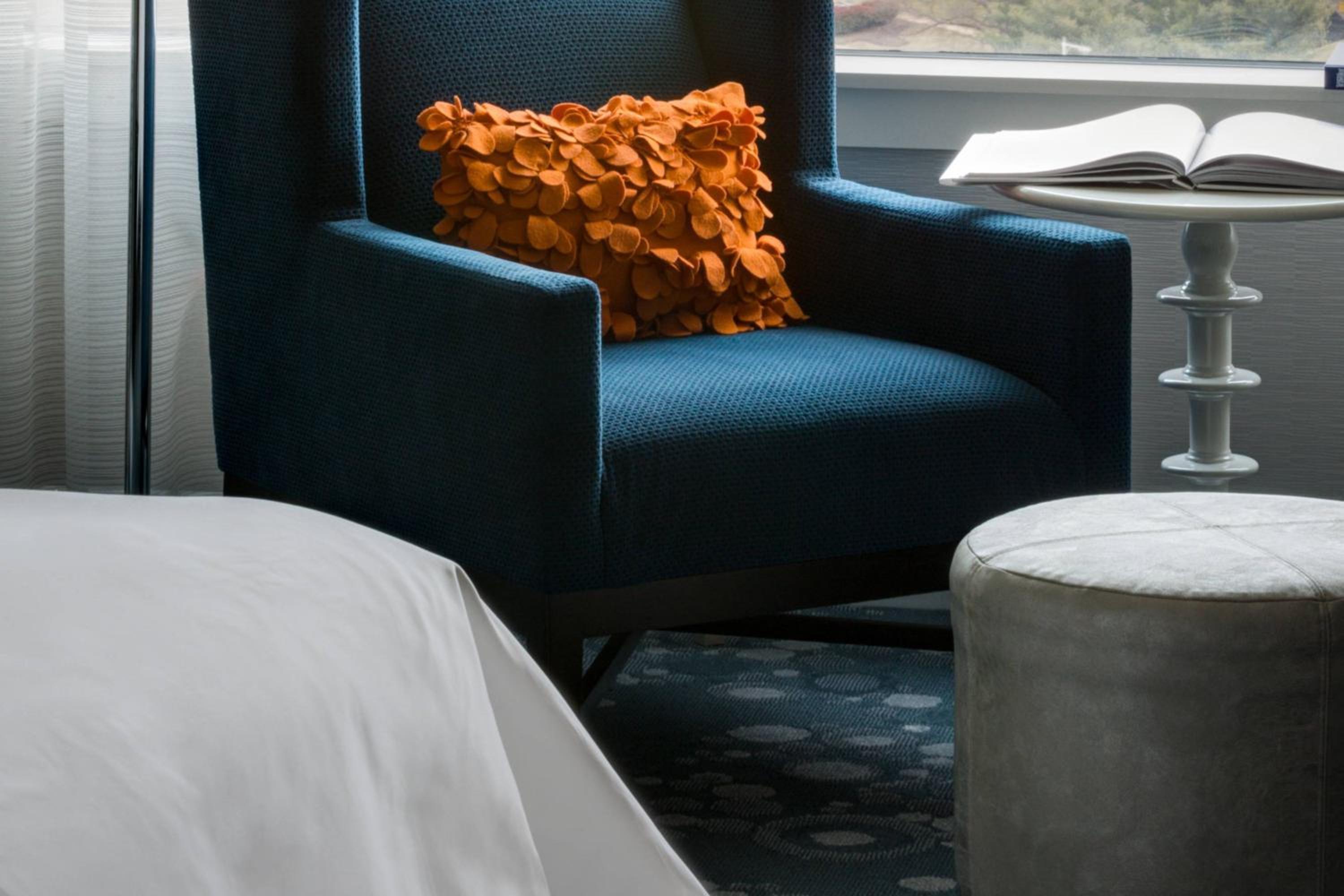 King or Double Room with City View - Photo 3