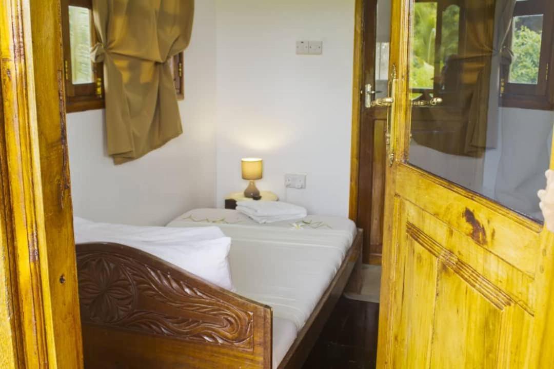 Double Room with Balcony (2 Adults + 1 Child)